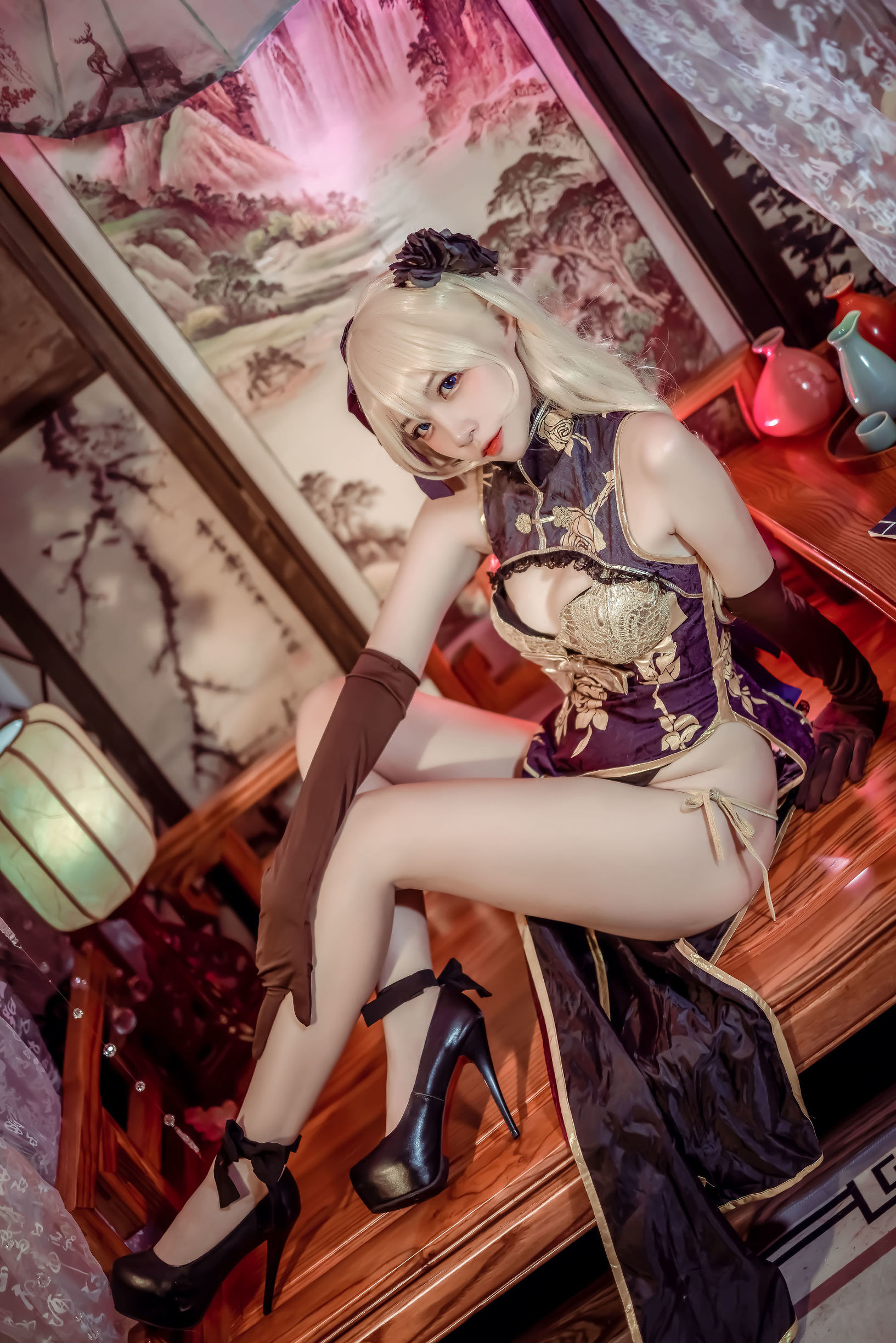 คน气Coser二佐Nisa 金莲 เป็น "ความนิยม Coser เอ้อร์จฺว่อนิซา จินเลี่ยน" แต่เนื่องจากเป็นชื่อเฉพาะบางส่วน จึงแปลเป็น: ความนิยม Coser เอ้อร์จฺว่อนิซา จินเลี่ยน
