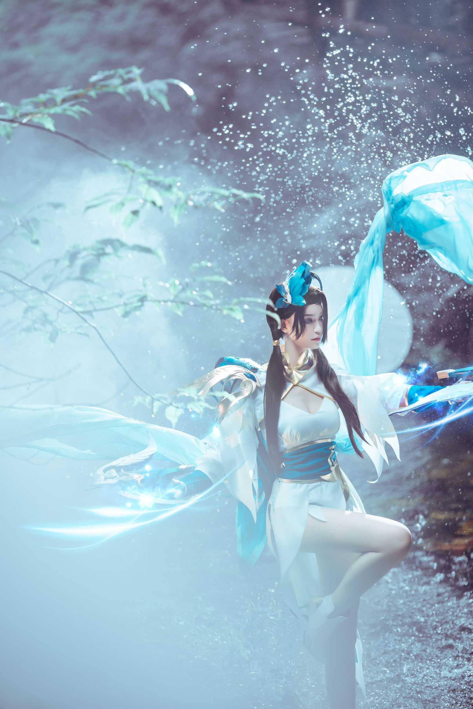 Popular coser Qi Gu Er MIKI, Honor of Kings, Yu Ji Yun Ni Que Ling