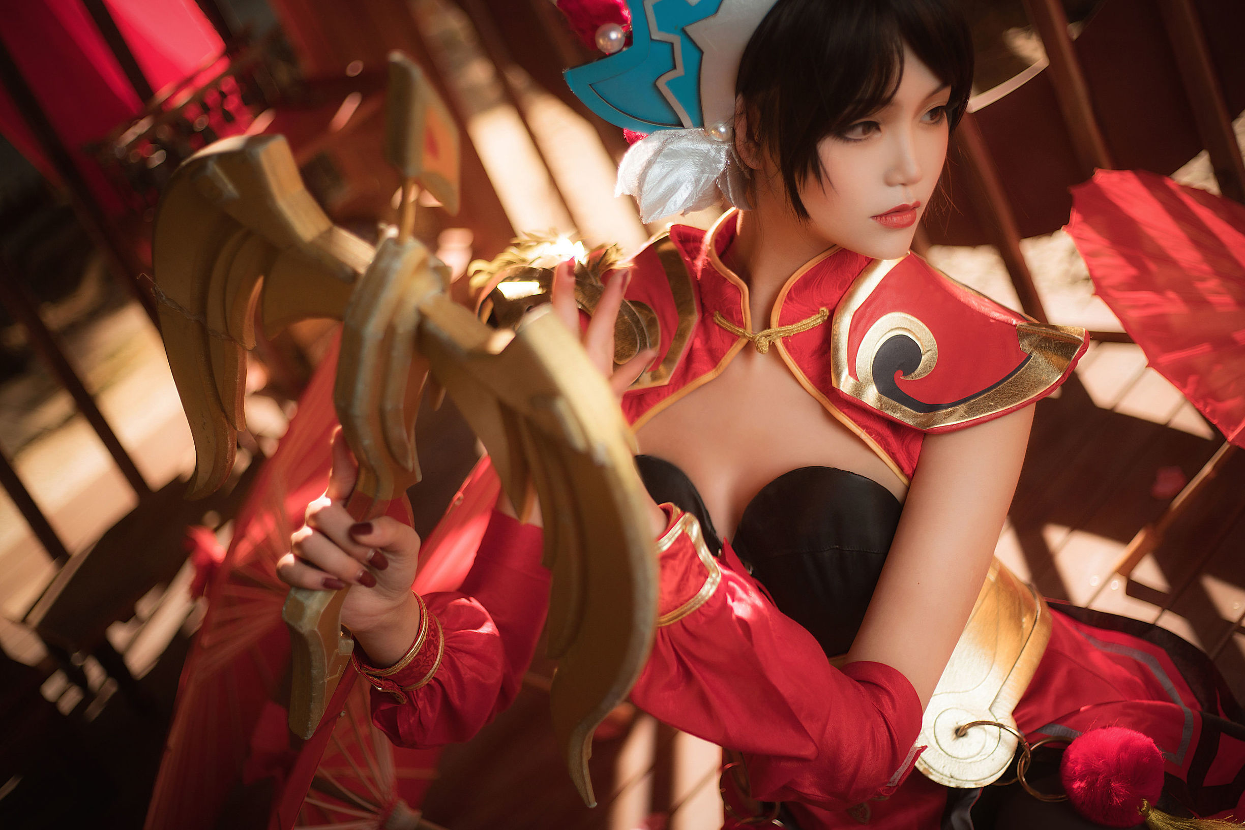 Popular cosplayer Qi Gu Er MIKI, Honor of Kings' Yu Ji