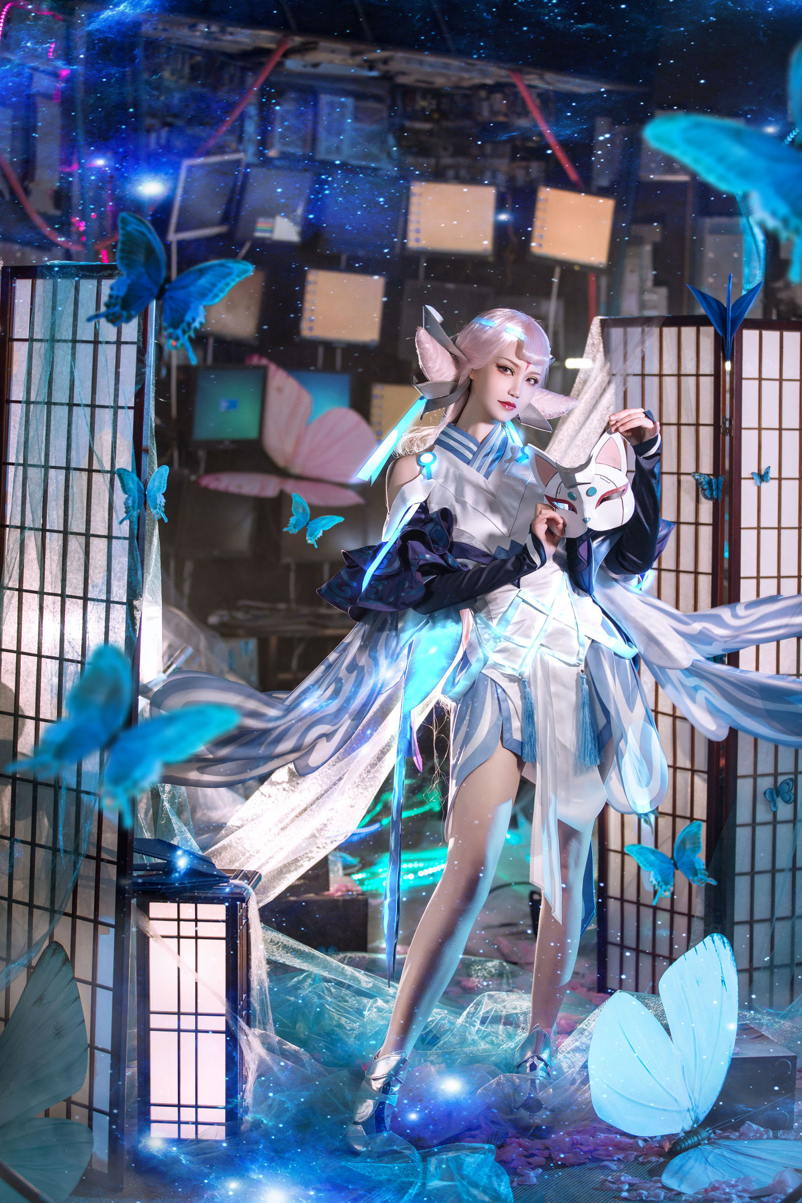 Popular coser Qi Gu Er MIKI, Honor of Kings, Diao Chan