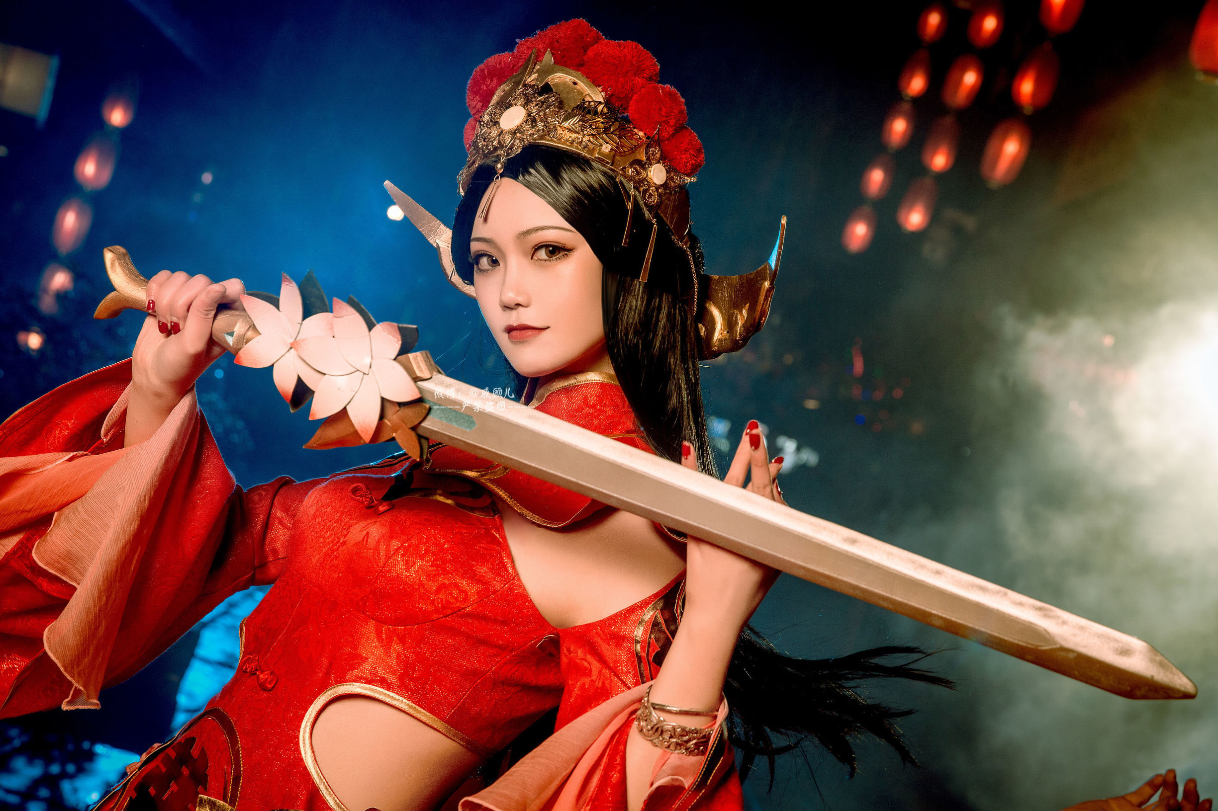 Popular coser Qi Gu Er MIKI, Honor of Kings, Luna's lifelong love