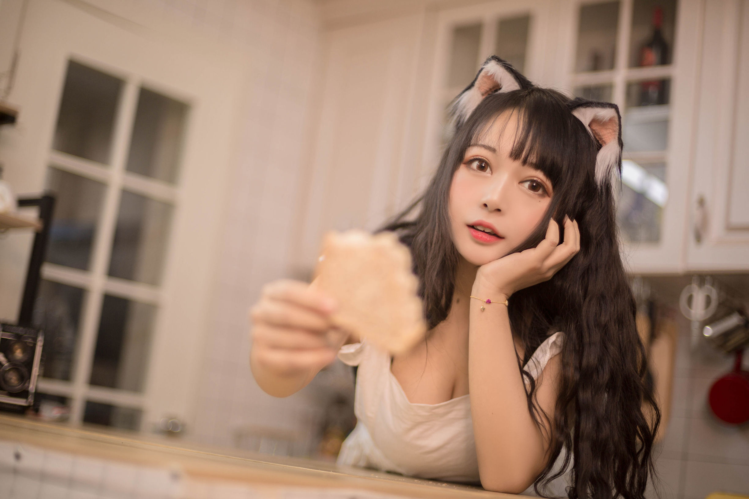 Đại Nhãn Mông Muội Hắc Miêu Miêu OvO Nhà Bếp