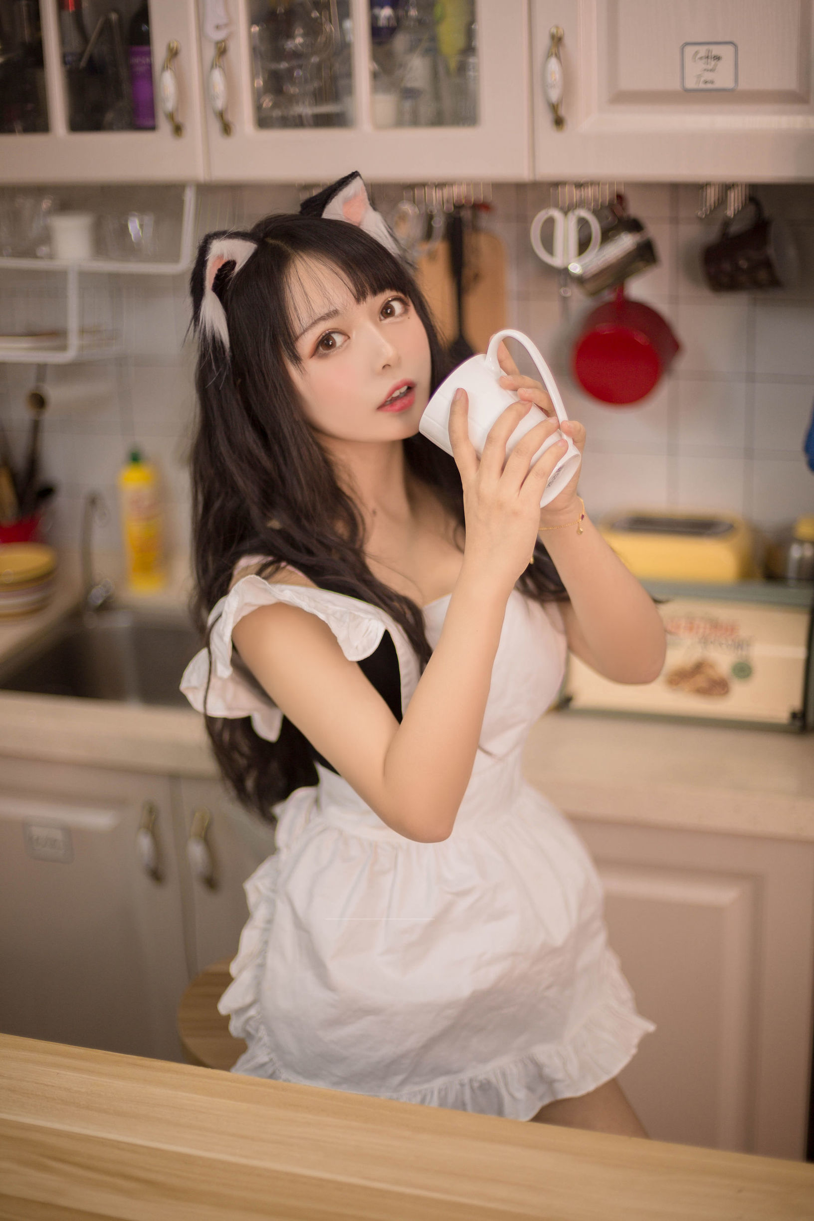 Đại Nhãn Mông Muội Hắc Miêu Miêu OvO Nhà Bếp