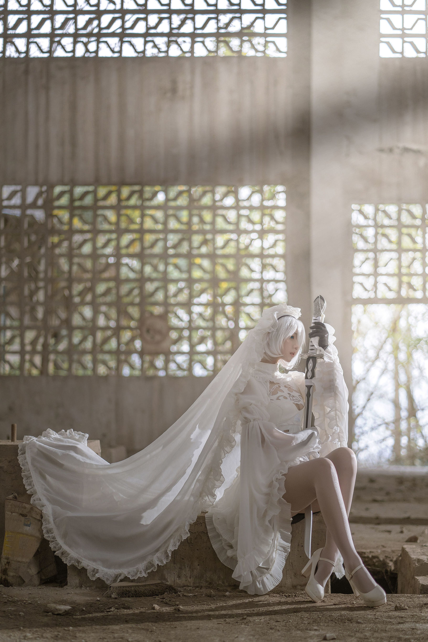 微博ฟูหลี่จีจิงเจียง 2B ชุดแต่งงานสีขาว