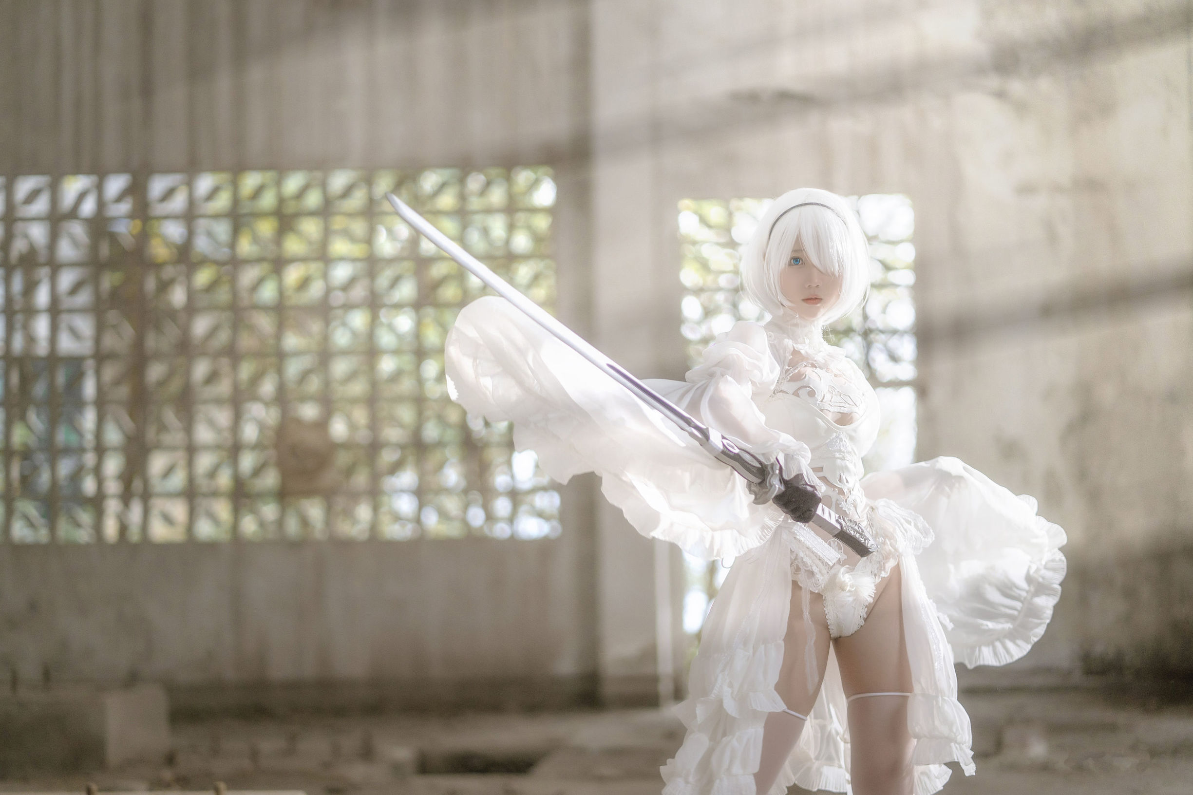 微博ฟูหลี่จีจิงเจียง 2B ชุดแต่งงานสีขาว