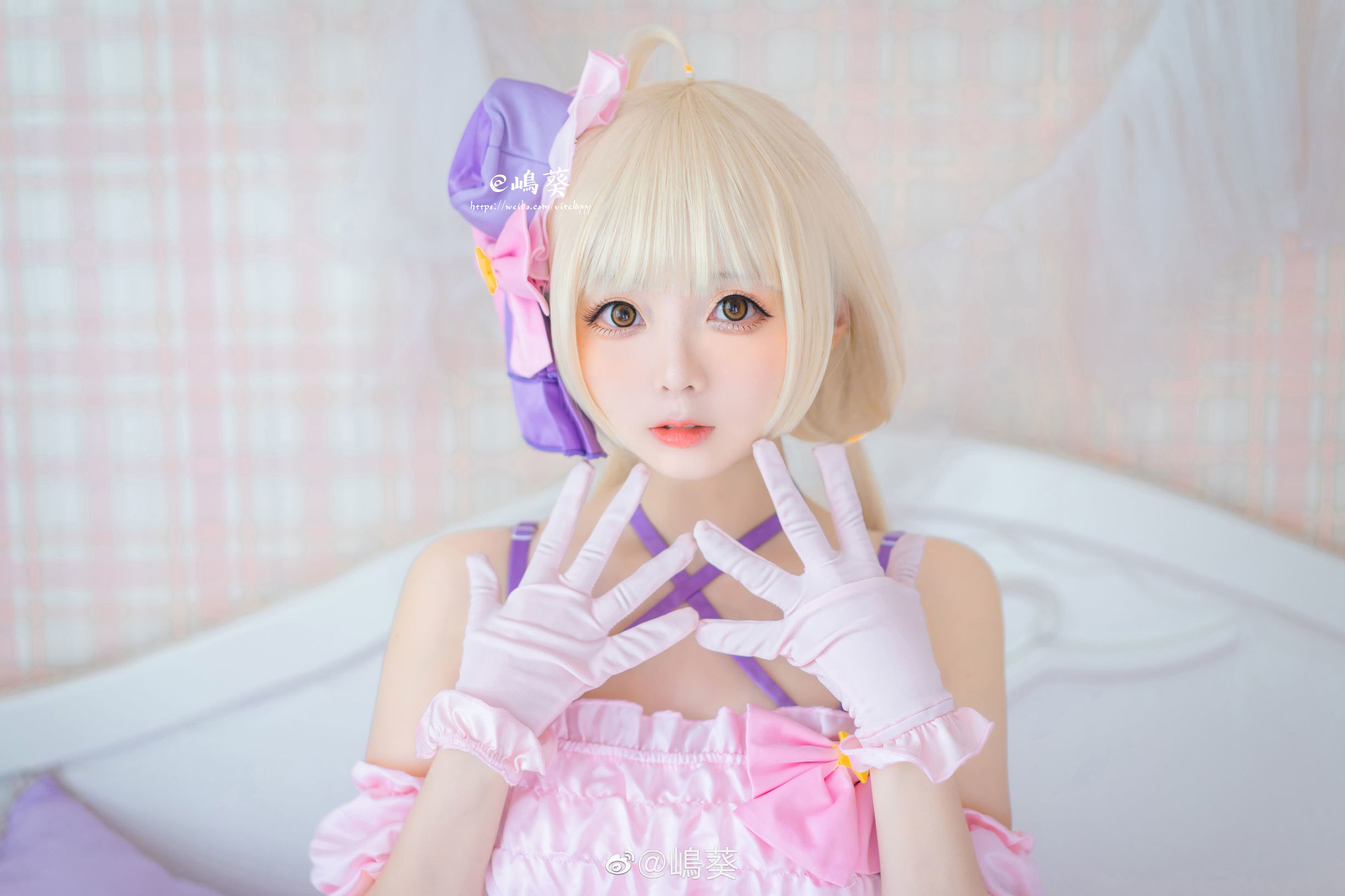 微博 สาวสวย ชิม่า ออย ชุดโปรโมทของ ฟุตาบะ อัน