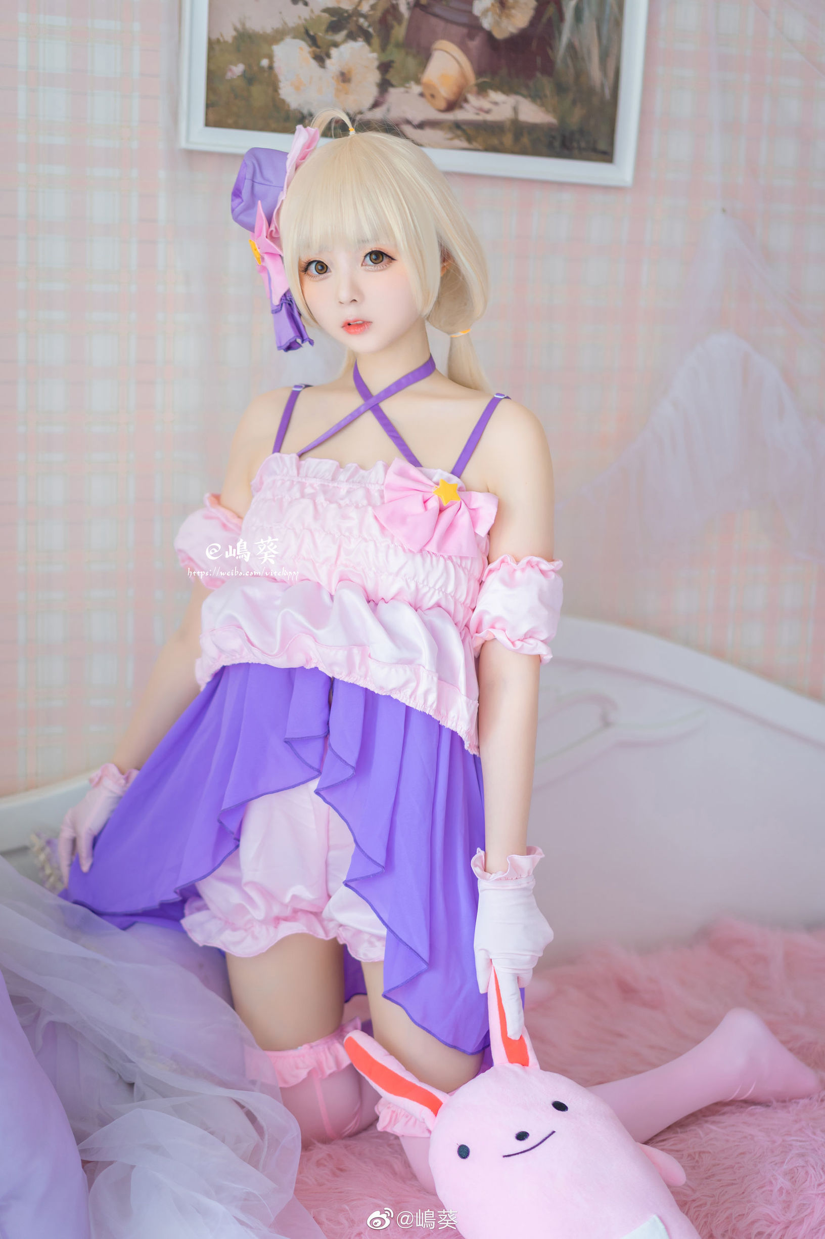 微博 สาวสวย ชิม่า ออย ชุดโปรโมทของ ฟุตาบะ อัน