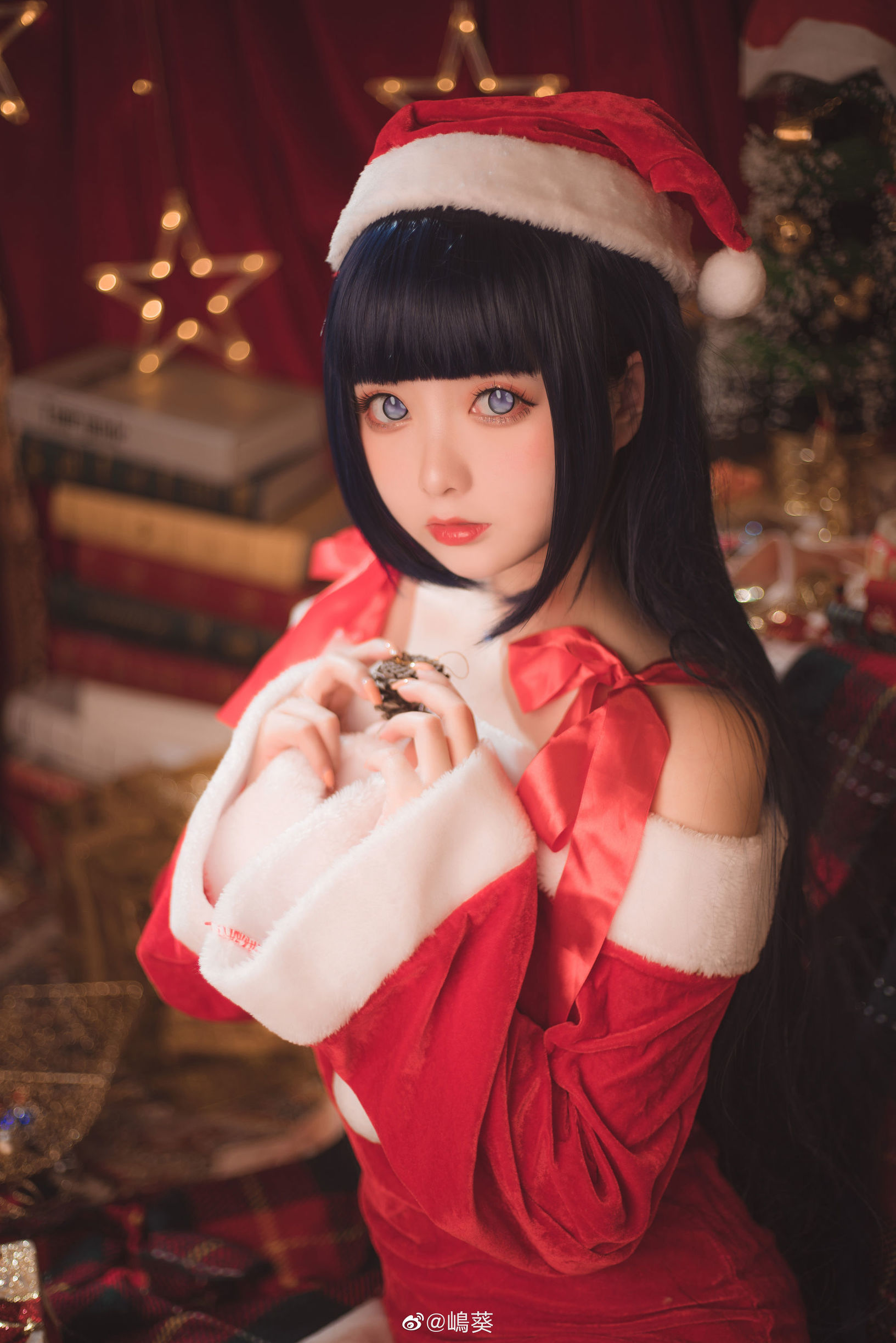 Weibo beauty Shima Aoi, Naruto, Hinata Christmas