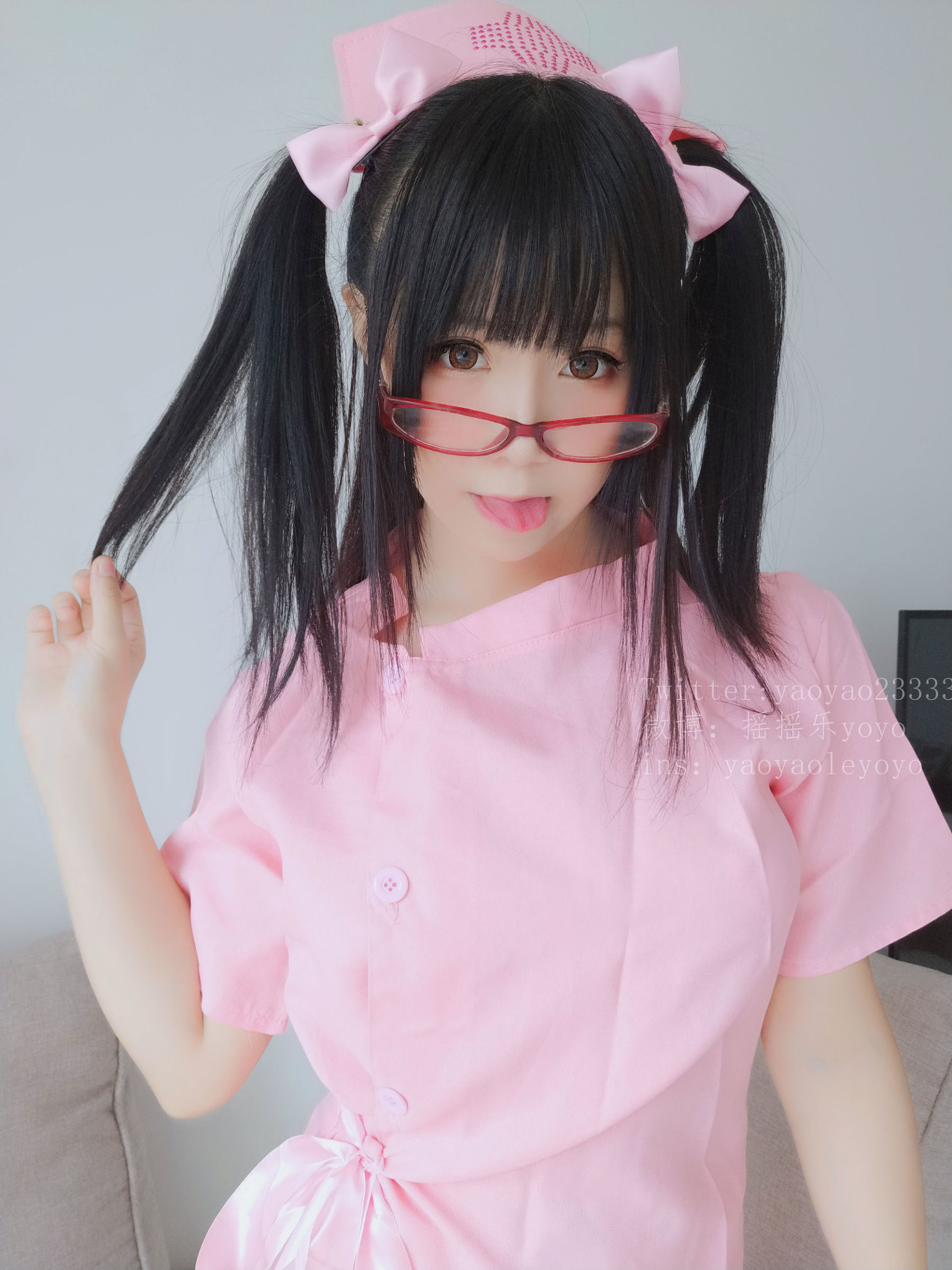 萌妹子Coser摇摇乐yoyo 可爱粉色护士