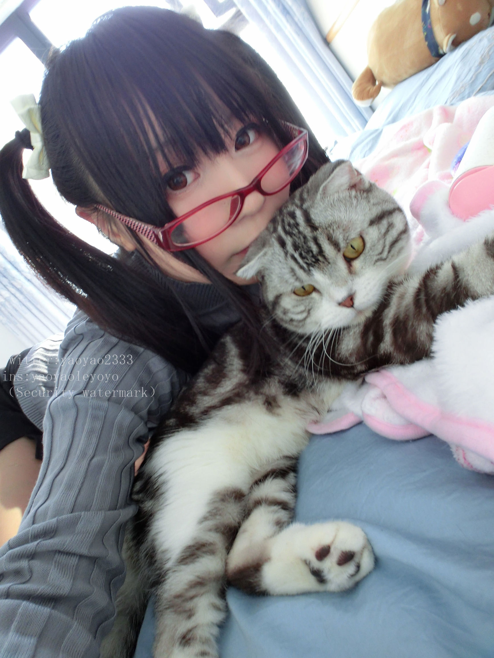 สาวน่ารัก Coser โยโย่ สาวสวยชุดถุงน่องดำ