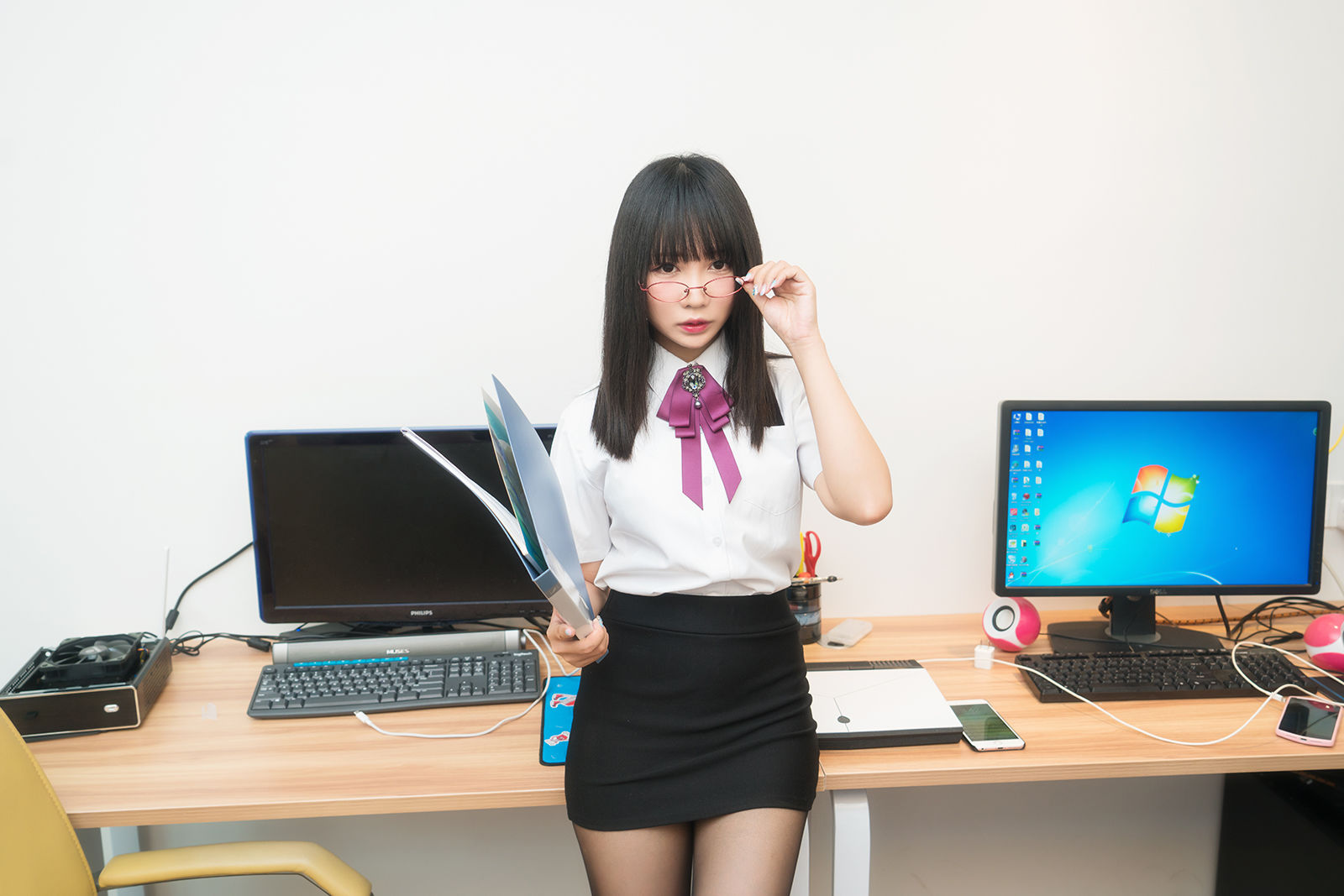 หมิงหมิง คิซามิ รุ่นพี่ เอส มหาวิทยาลัย ห้องเรียน