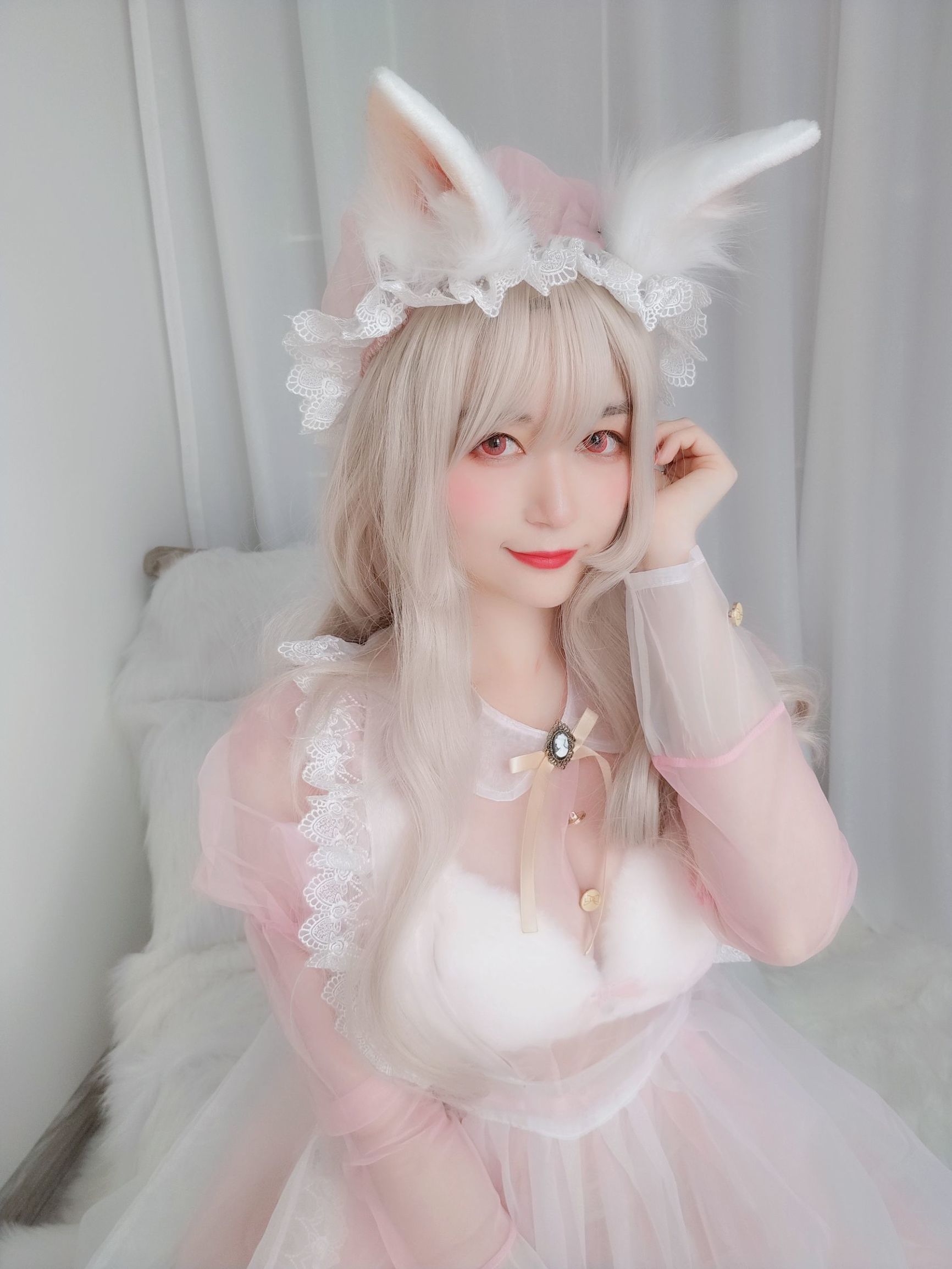 Coser小姐姐白银 女仆小兔子