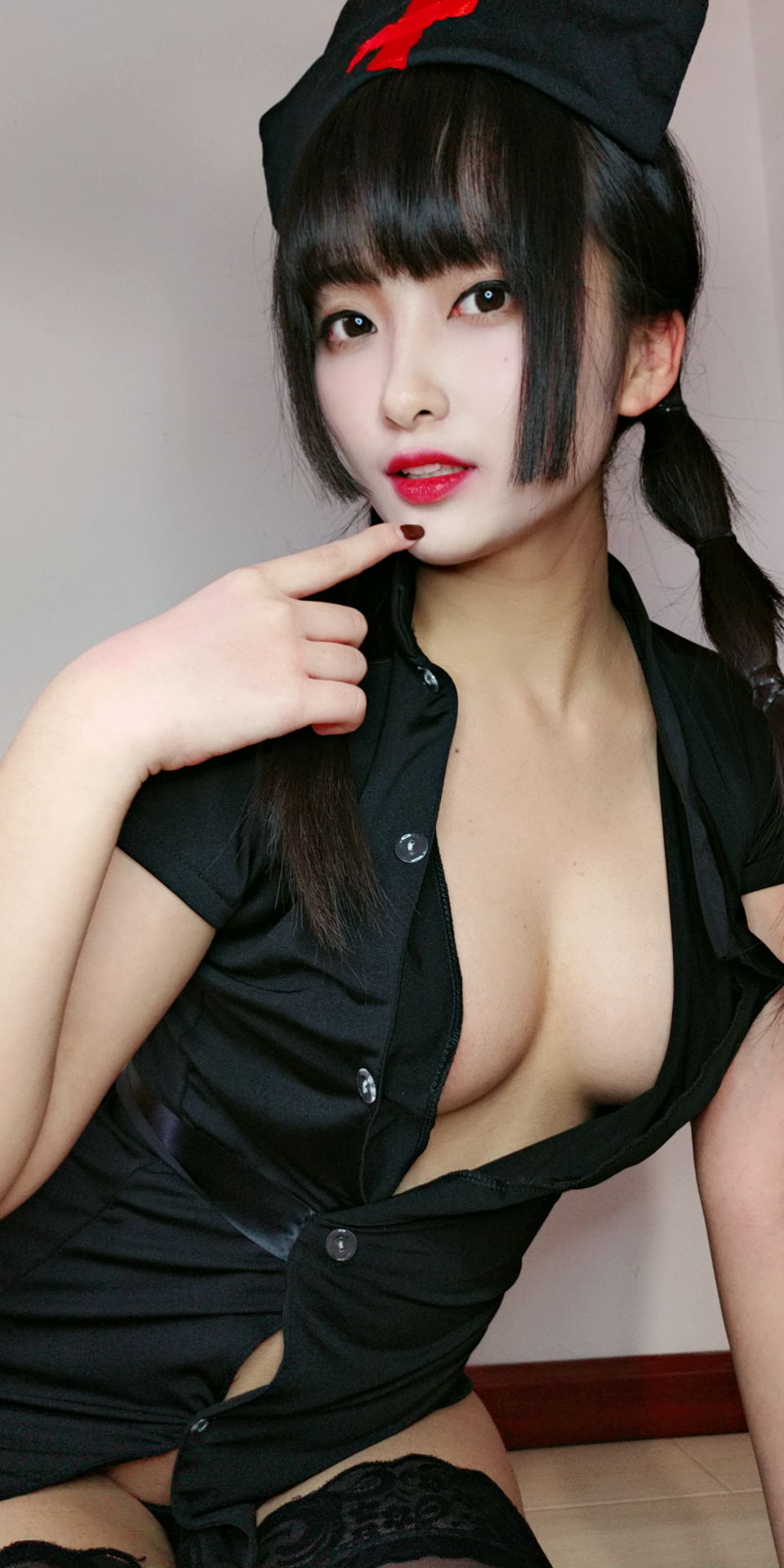 [Cosplay写真] 动漫博主洛璃 belle SAMA - 情人节小护士