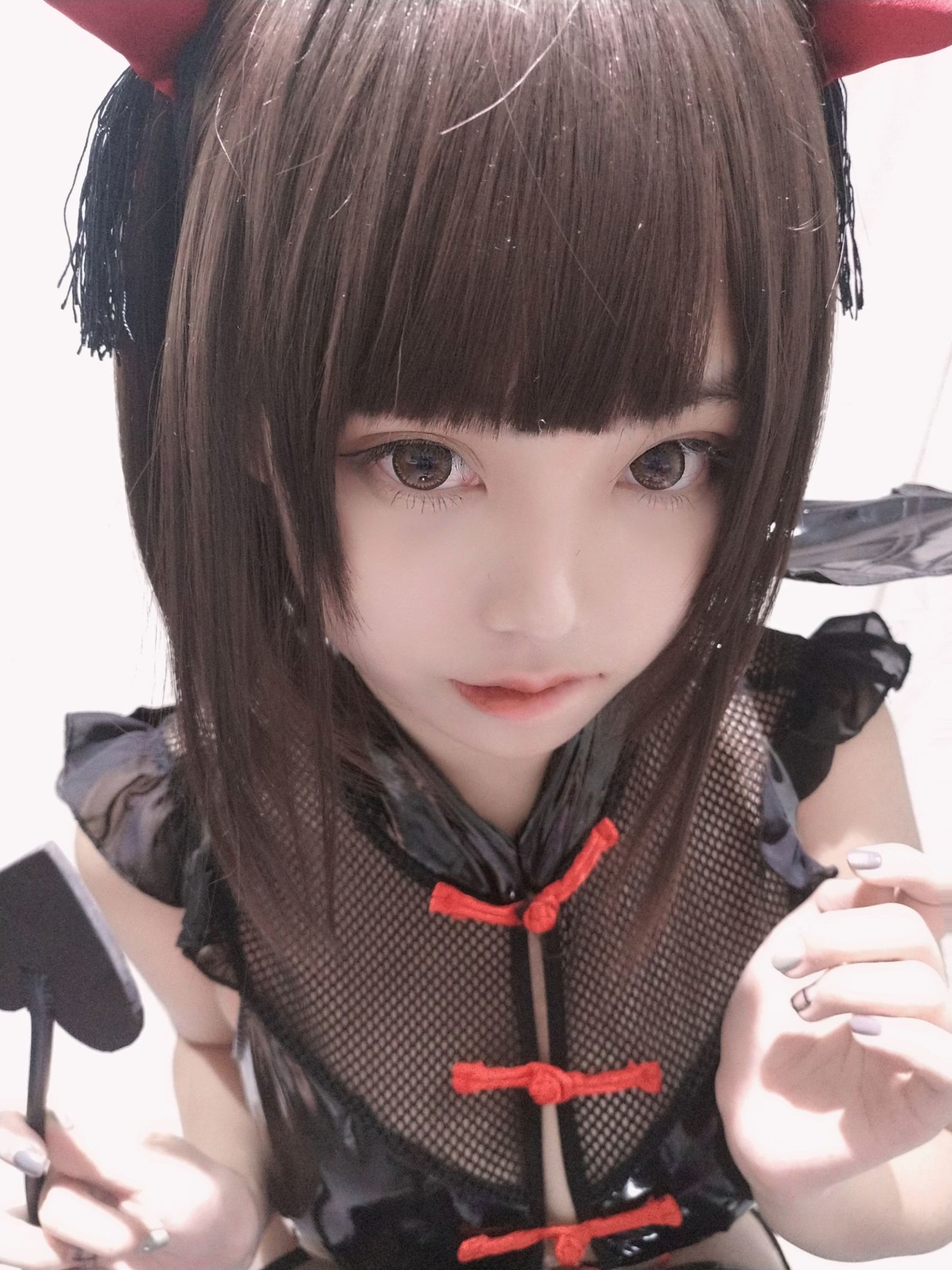 コスプレ写真] 萌え系のお嬢様 蜜汁猫裘 - 小悪魔自撮り