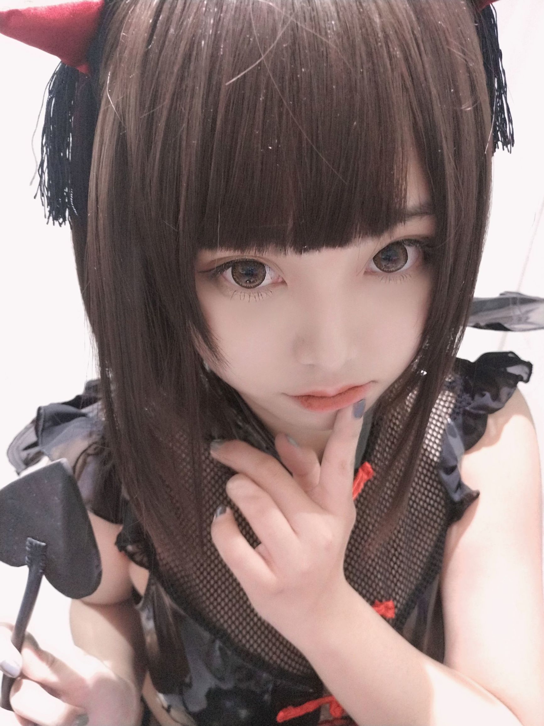 コスプレ写真] 萌え系のお嬢様 蜜汁猫裘 - 小悪魔自撮り