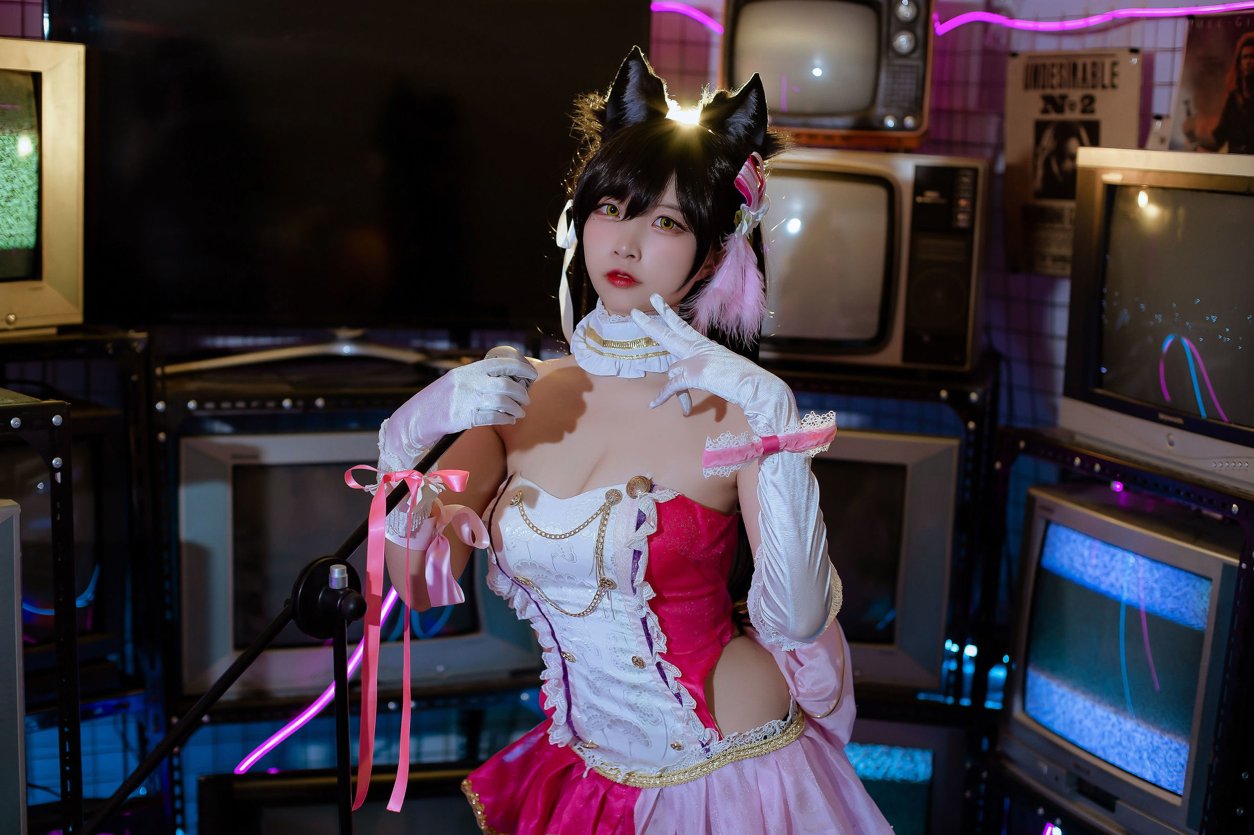 คอสเพลย์ ภาพถ่าย] Coser ยอดนิยม 二佐นิซา - สุนัขผู้ติดตามแห่งอัซเซอร์เลน อ้ายตง ชุดแสดง