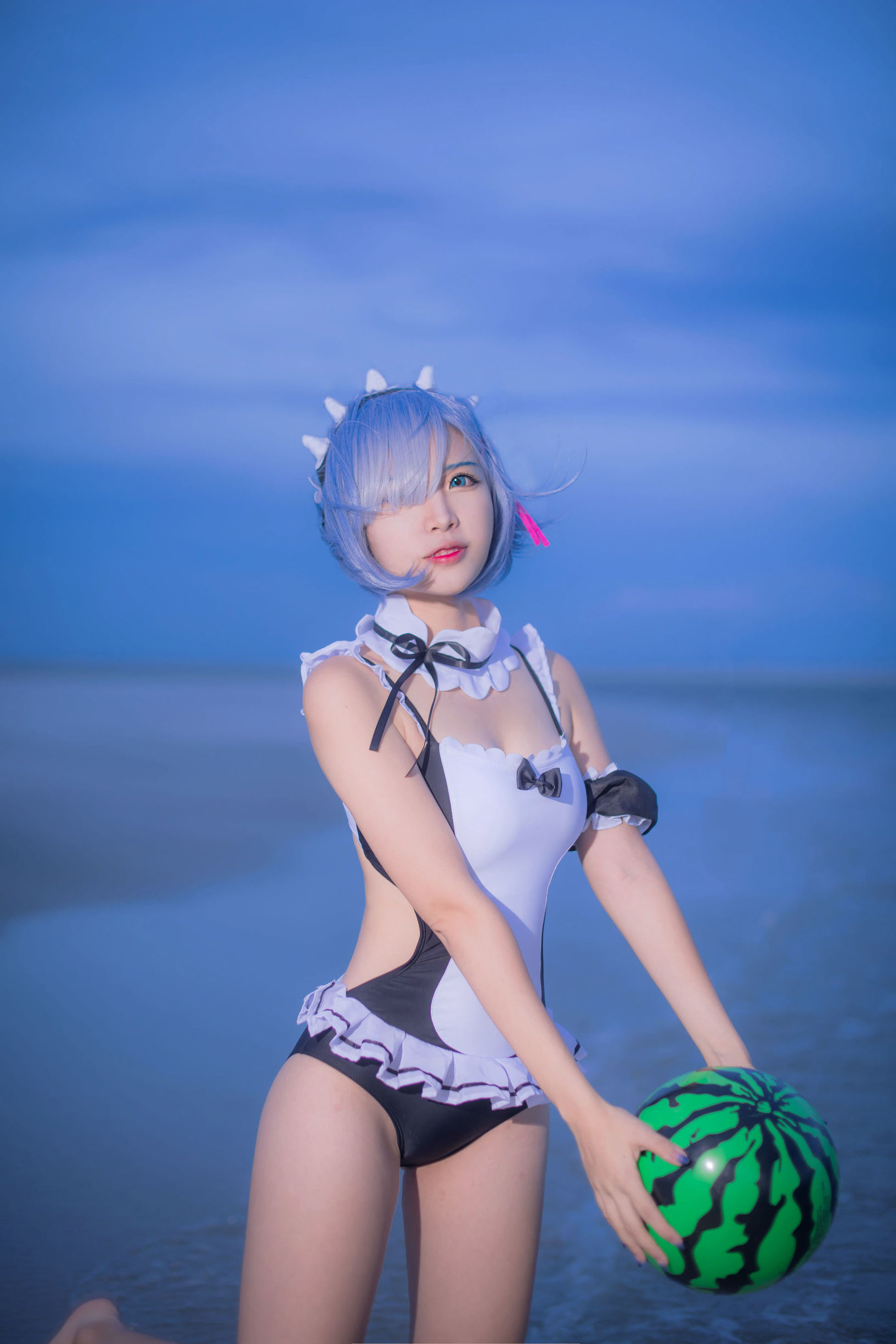 Cosplay写真] 人気コスプレイヤー 二佐ニサ - レム水着