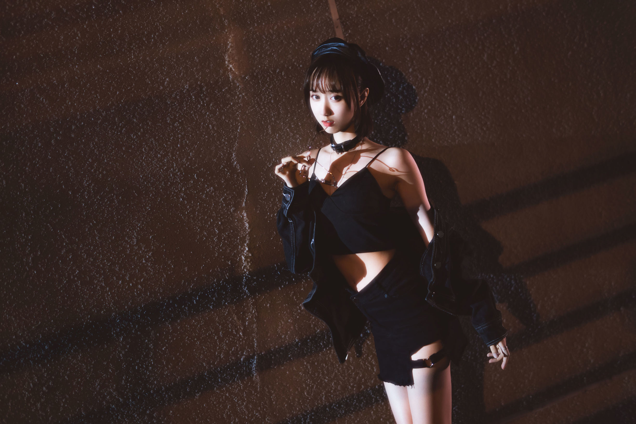คอสเพลย์ภาพถ่าย] สไตล์โมเอะ พี่สาวมู่หมี่านOwO - ชุดกระโปรงสั้นกลางแจ้ง