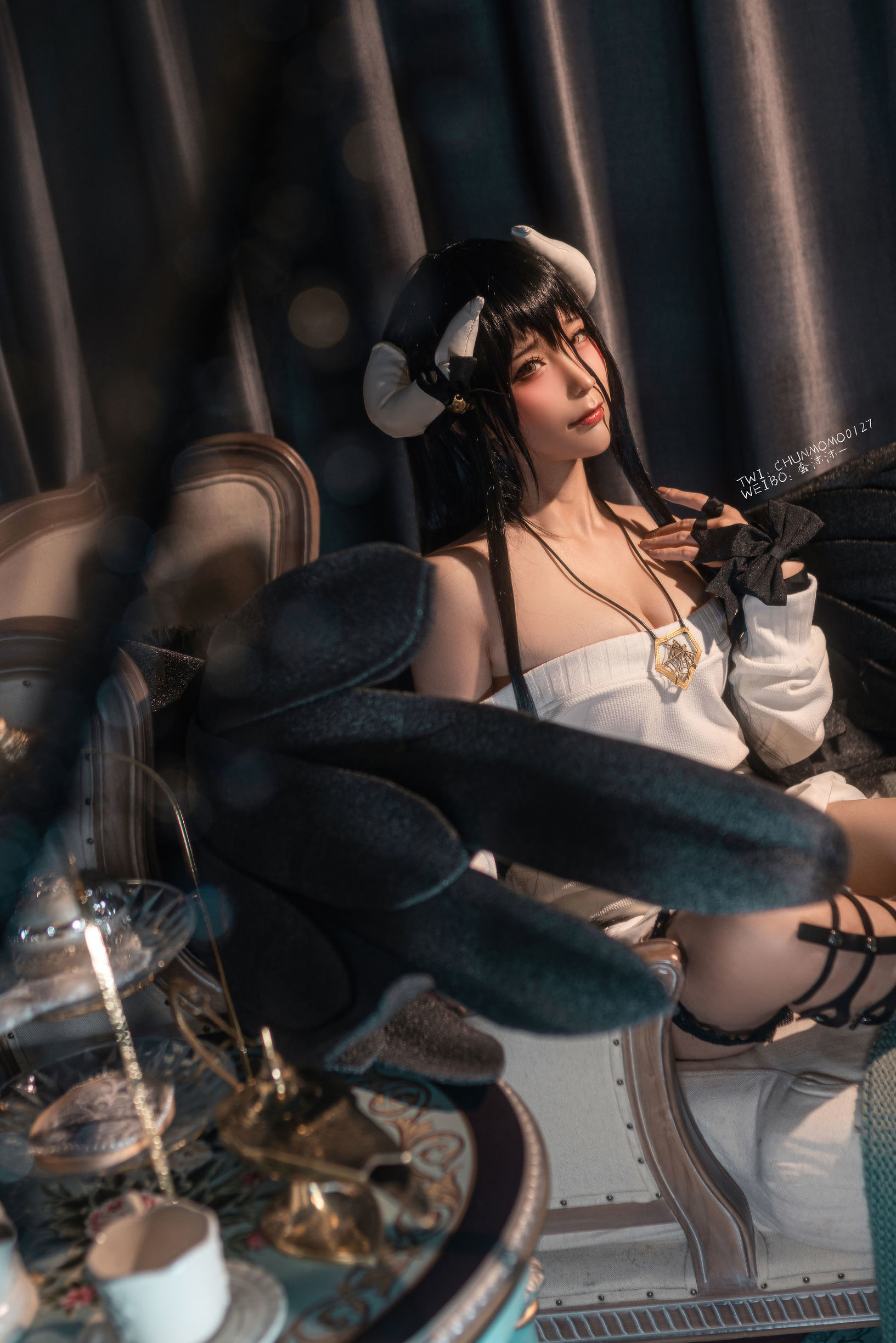 Internet Celebrity Coser] Anime Blogger Chun Mo Mo - Albedo Sweater