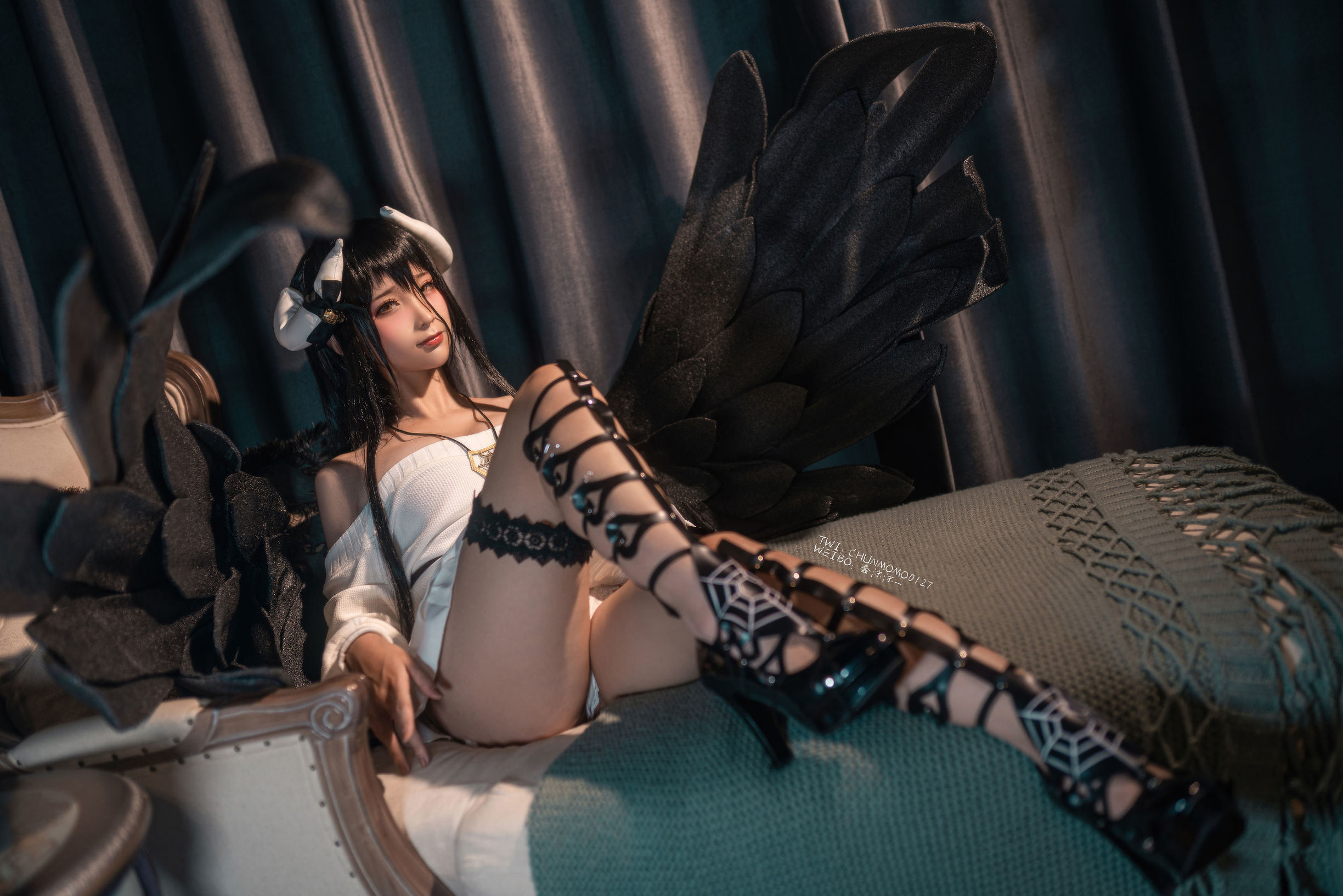 Internet Celebrity Coser] Anime Blogger Chun Mo Mo - Albedo Sweater