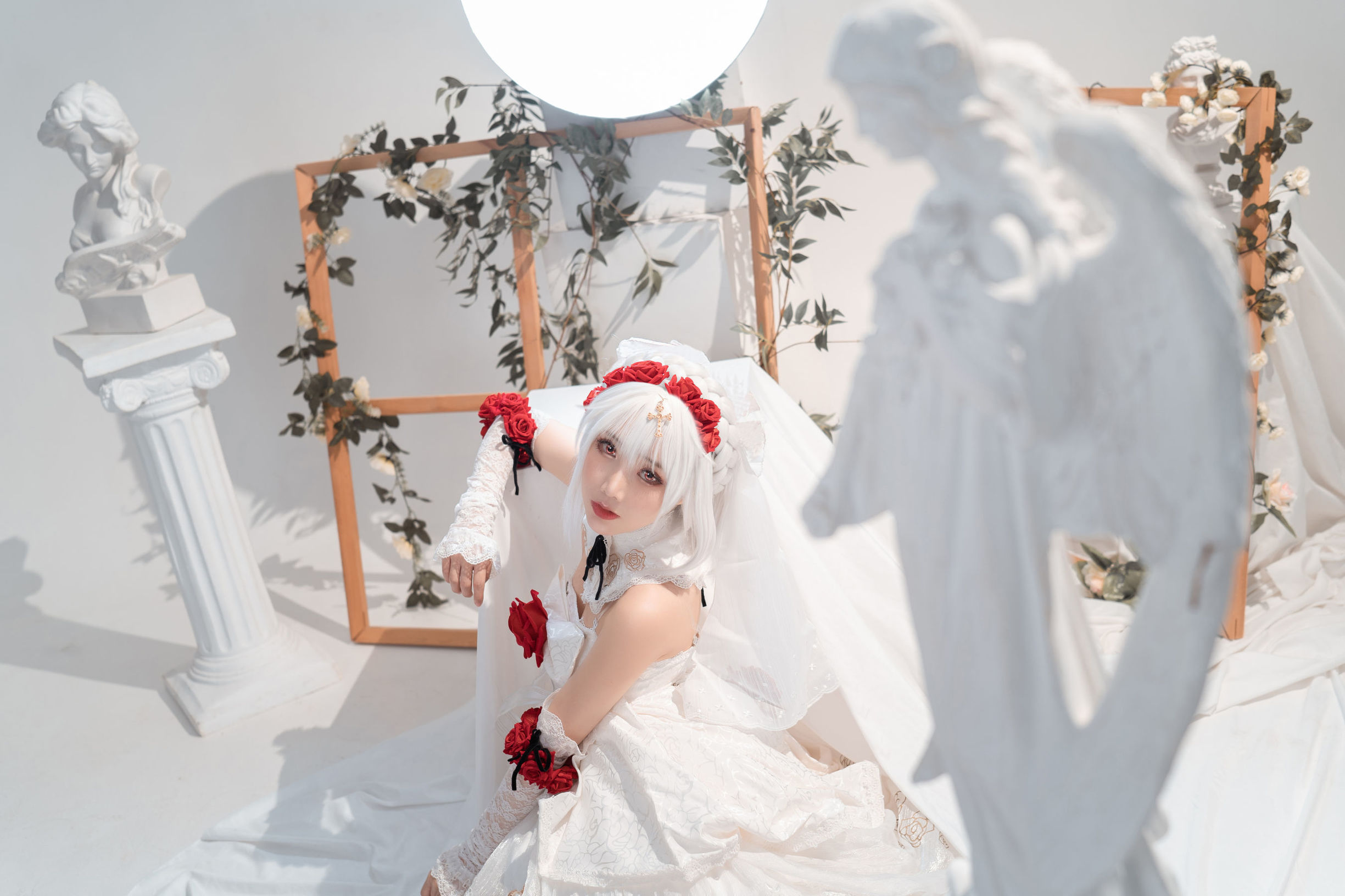[网红COSER] 可爱人气Coser面饼仙儿 - 德丽莎婚纱