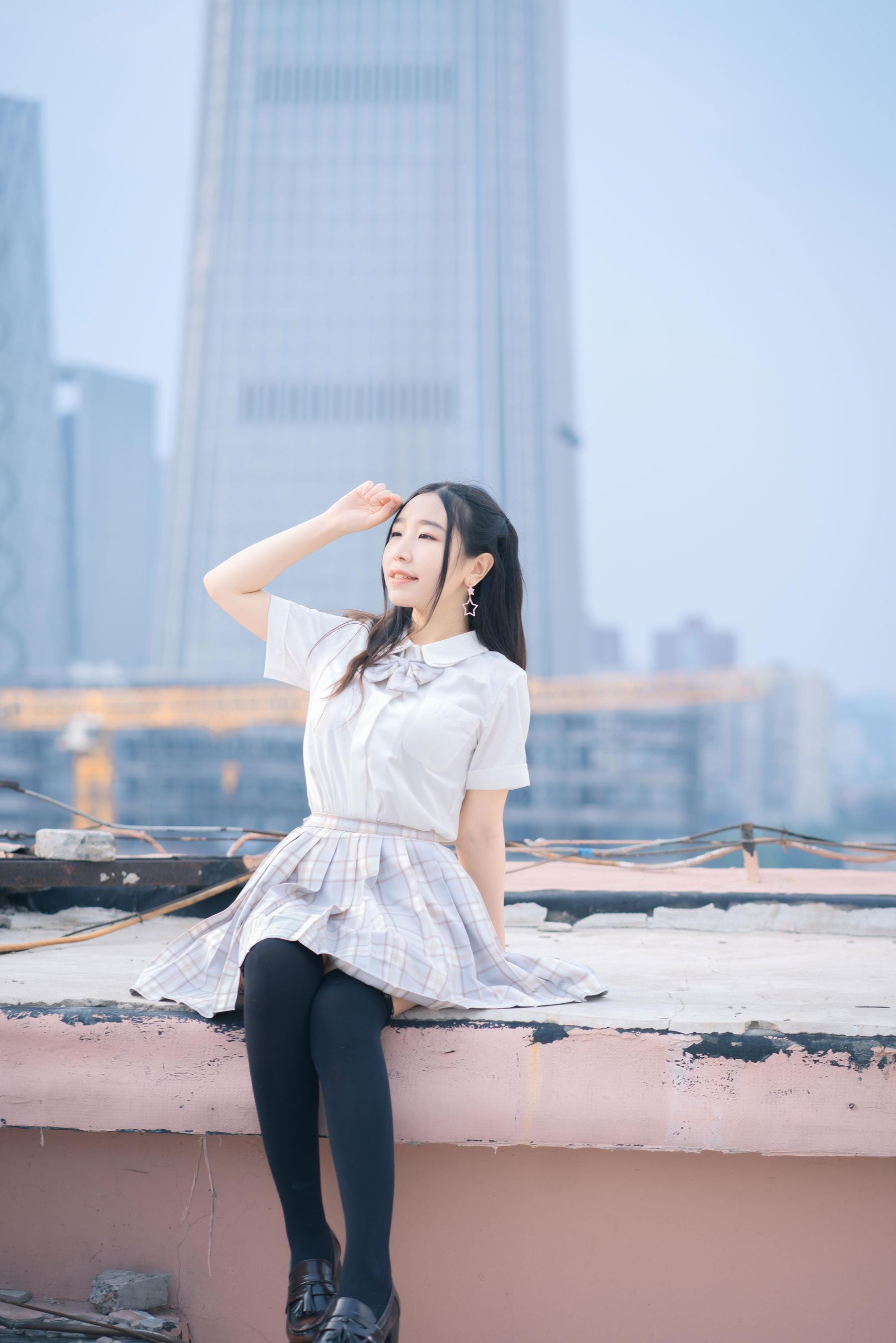 คอสเพลย์] อนิเมะบล็อกเกอร์ 穆零Mu0 - 天台jk