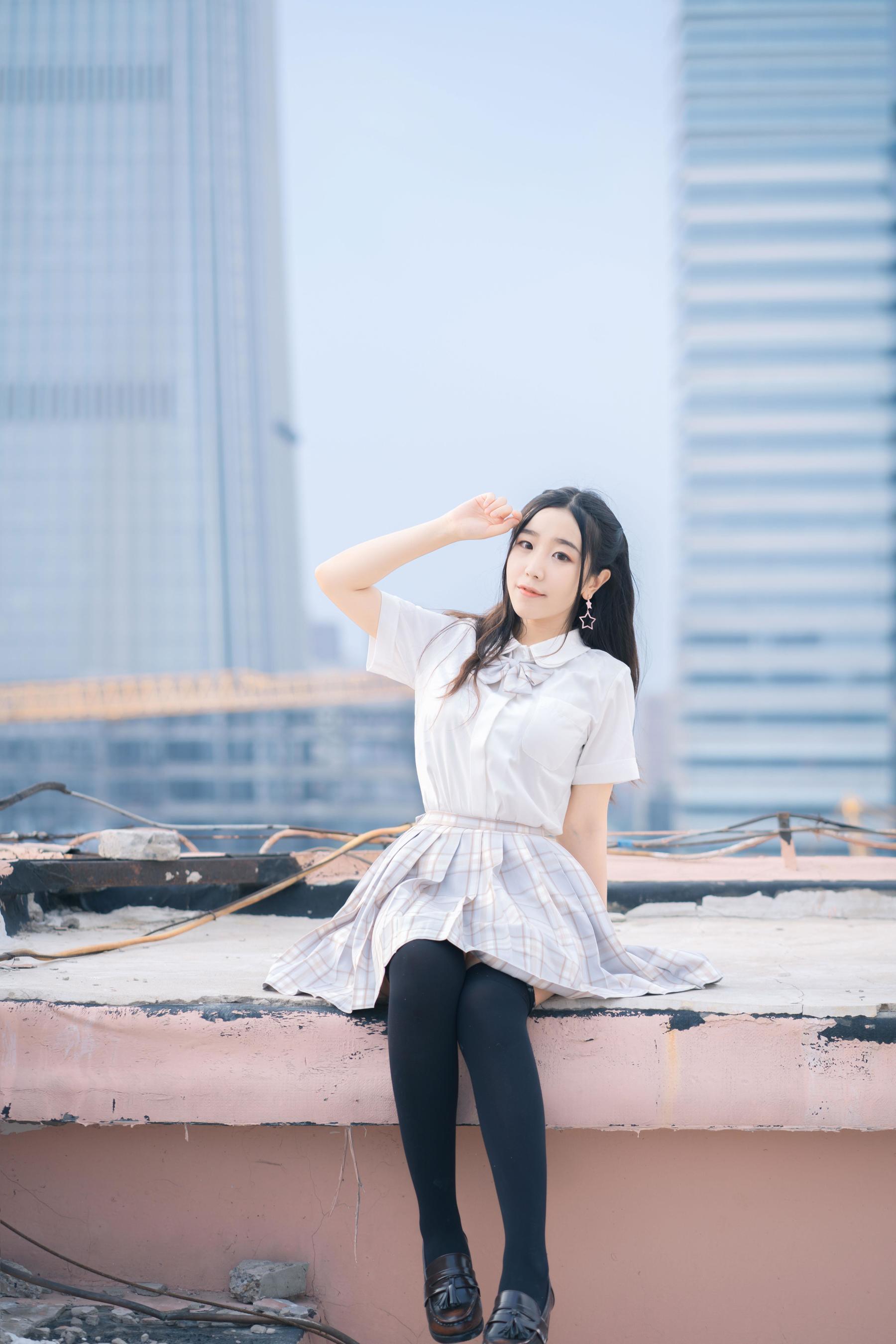 คอสเพลย์] อนิเมะบล็อกเกอร์ 穆零Mu0 - 天台jk