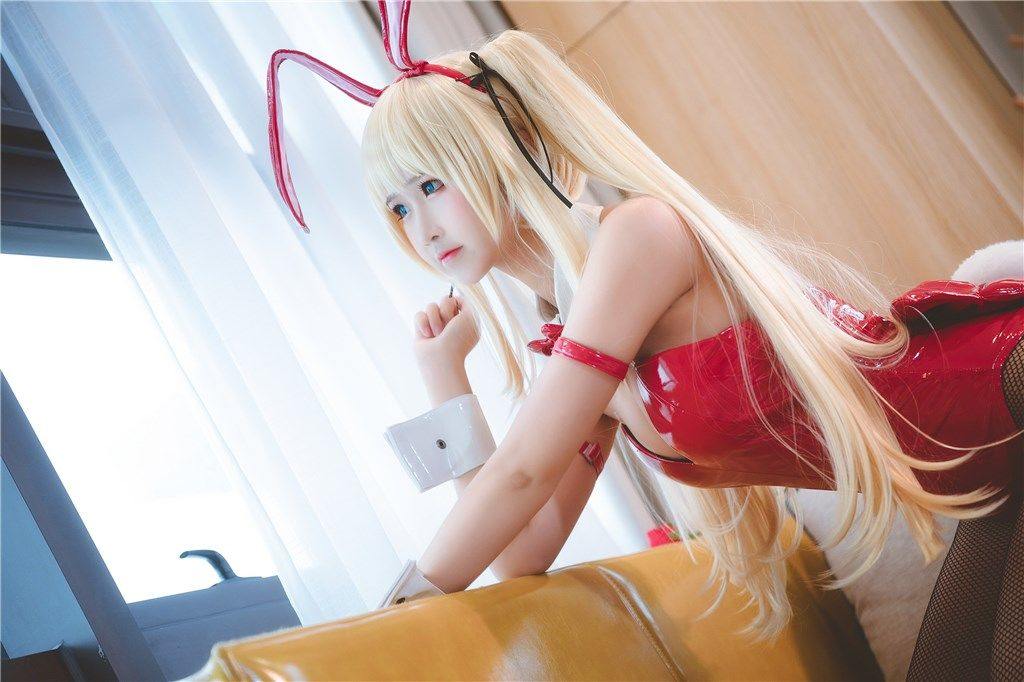 Cosplay] Weibo Meizi Sandu_69 - Black Silk Bunny Girl