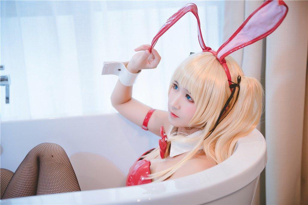 Cosplay] Weibo Meizi Sandu_69 - Black Silk Bunny Girl