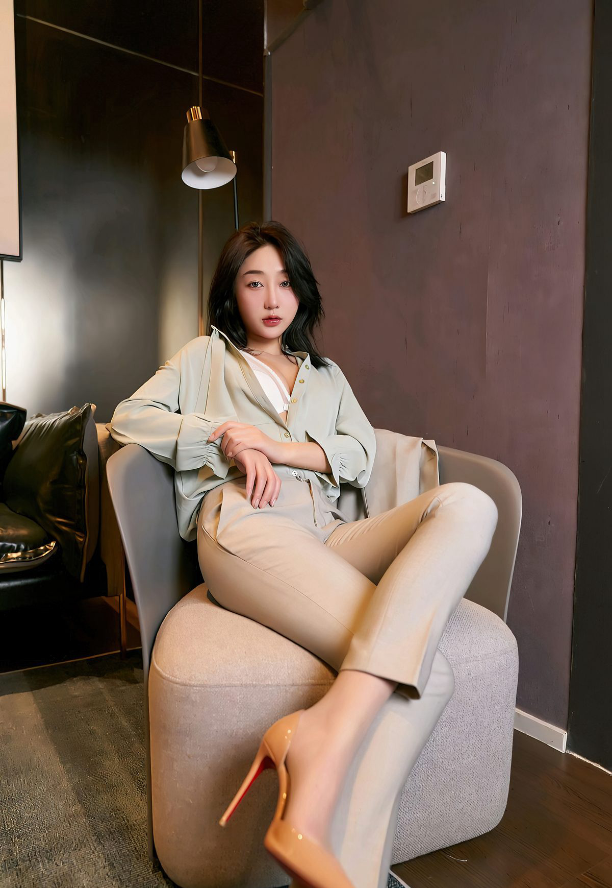 구월생 성감 백령 2021 극품 초박 육시왁 미다리 제복 유혹