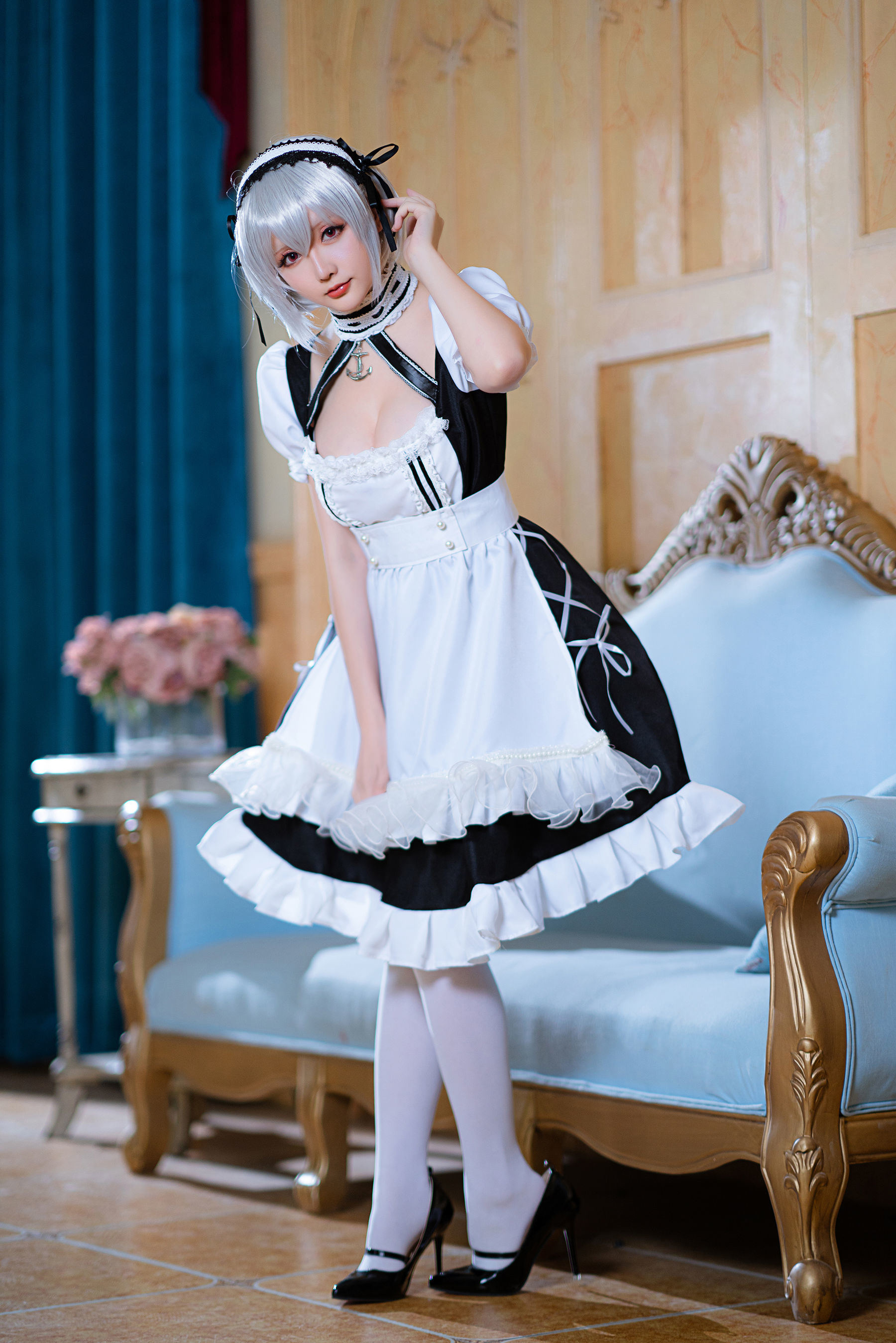 คอสฟู๋ลี่] Coser小姐姐ดาวแห่งชิชิ - R-Maid《ดาวเซอร์เรียส》