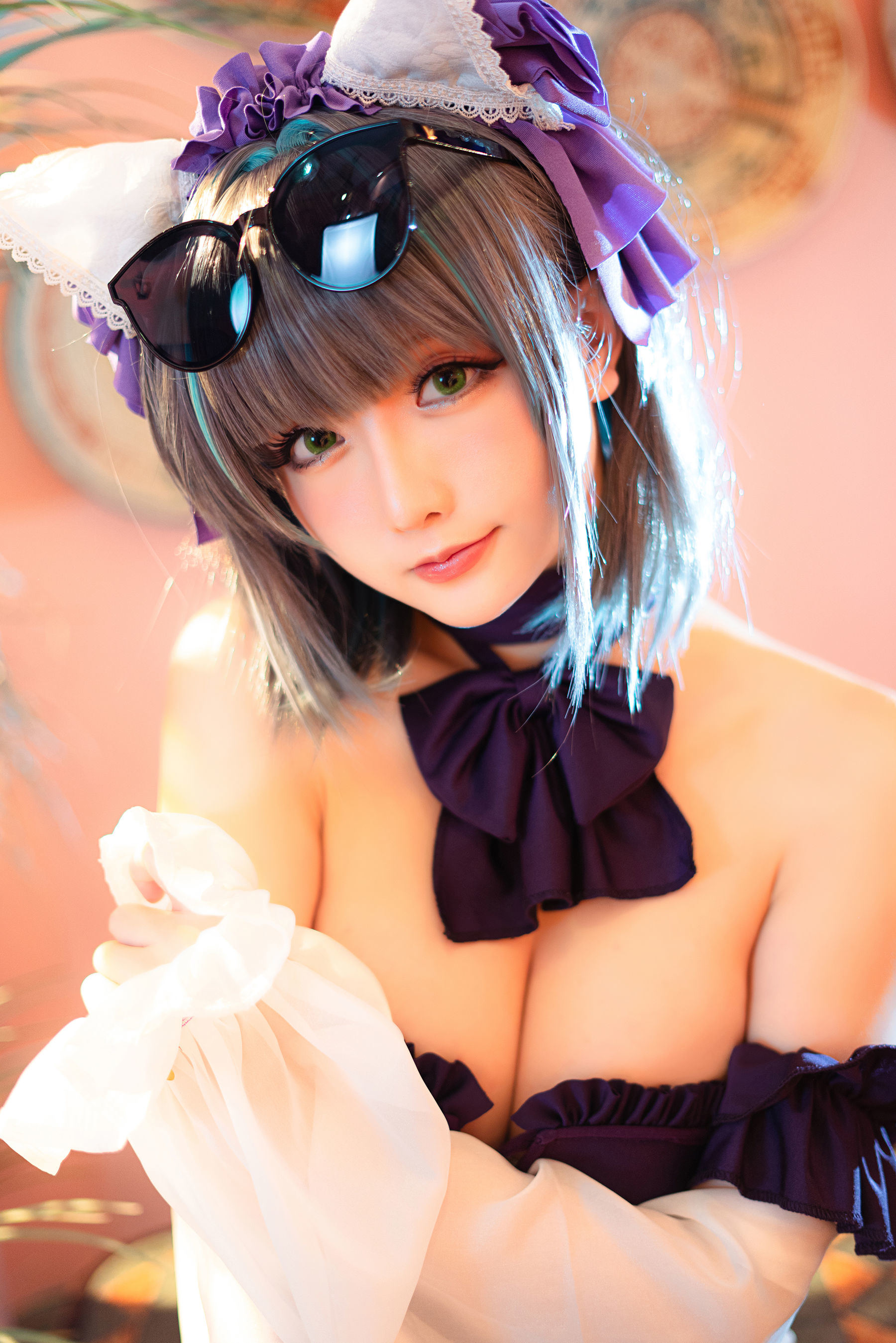คอสฟู๋ลี่] Coserพี่สาวซิงจือฉือฉือ - R-Maid《เชสเชียร์ชุดว่ายน้ำ》