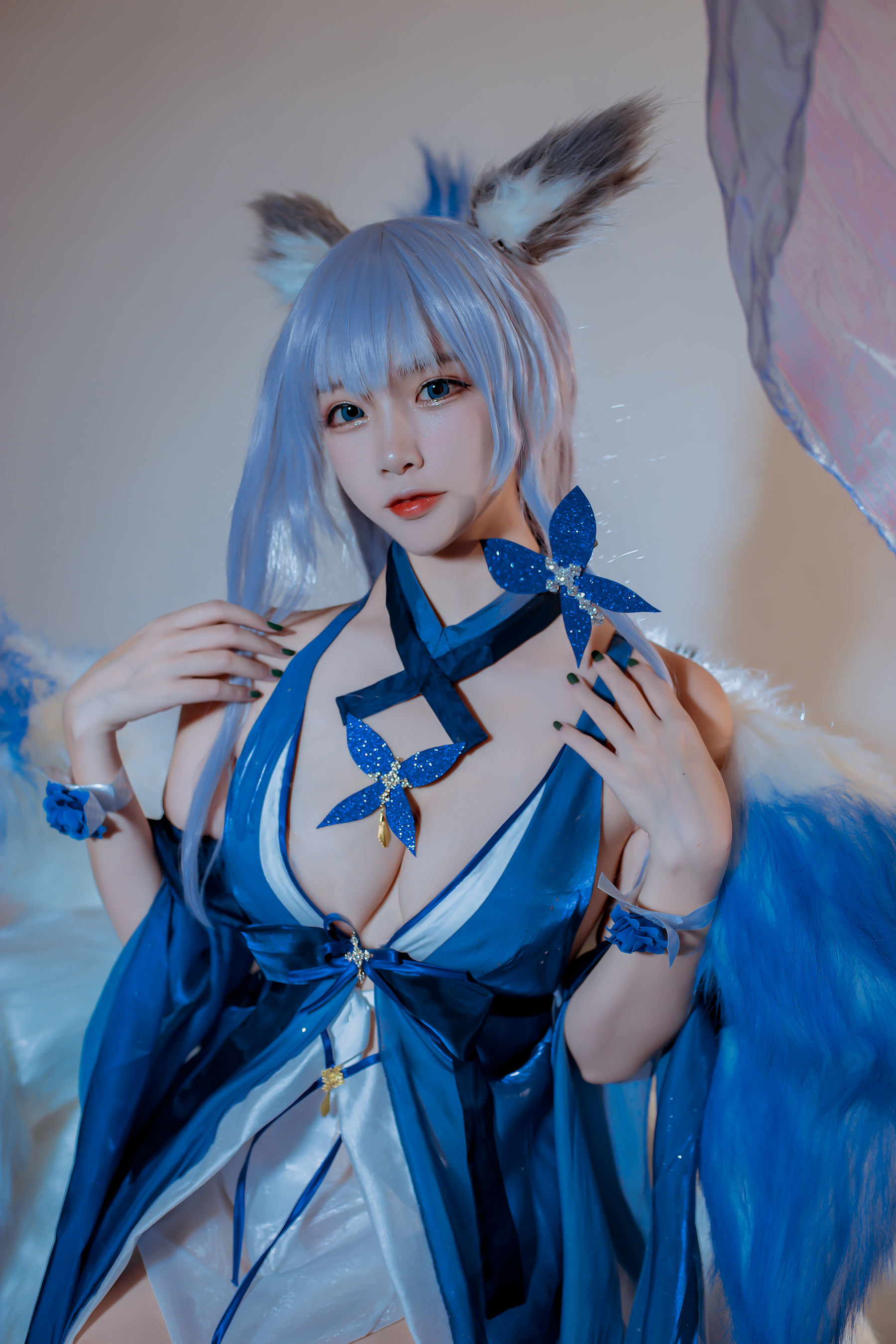 [COS福利] 人气Coser二佐Nisa - 碧蓝信浓礼服