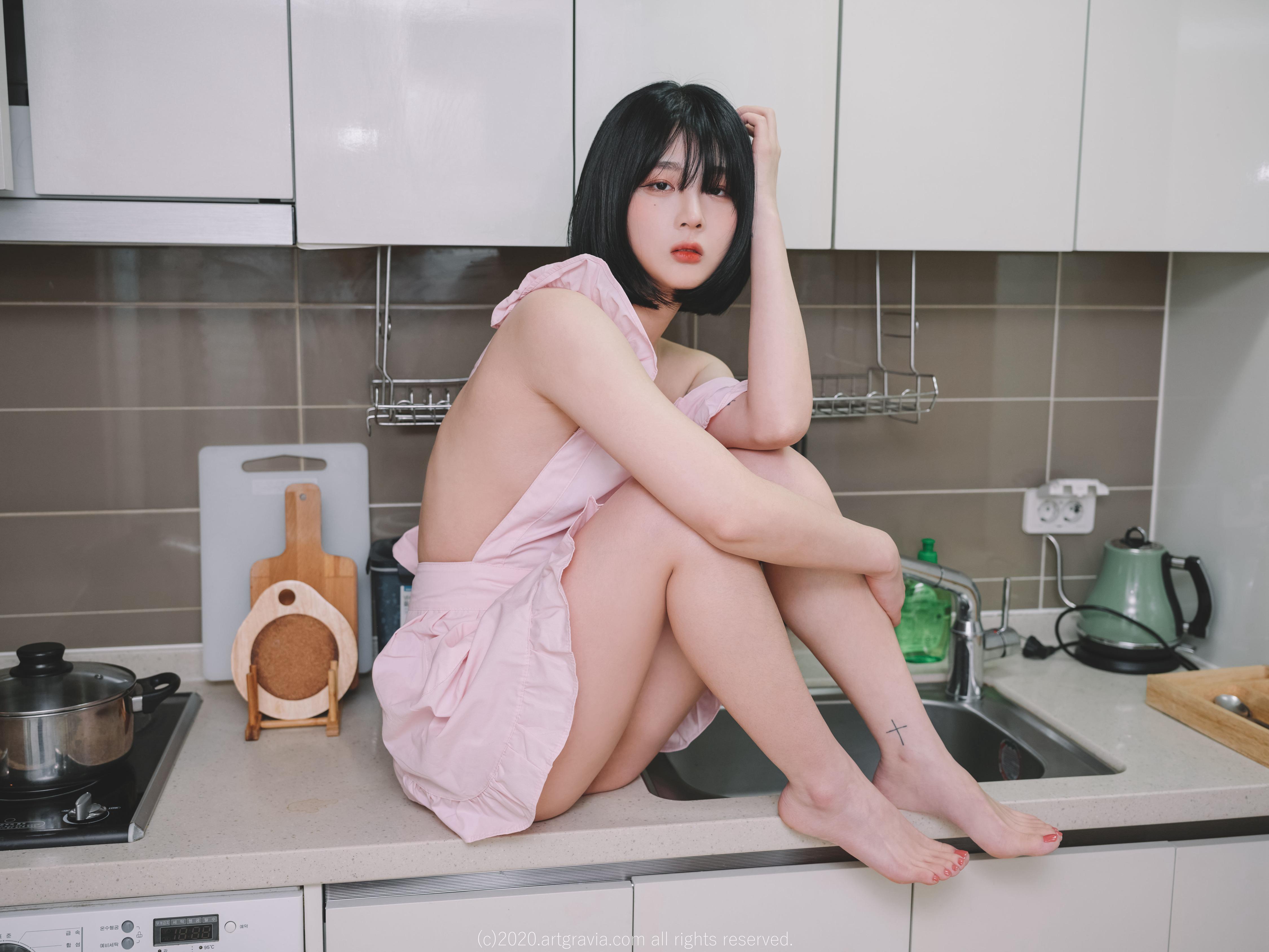 ArtGravia Vol.223 장주 성인 화보 97P