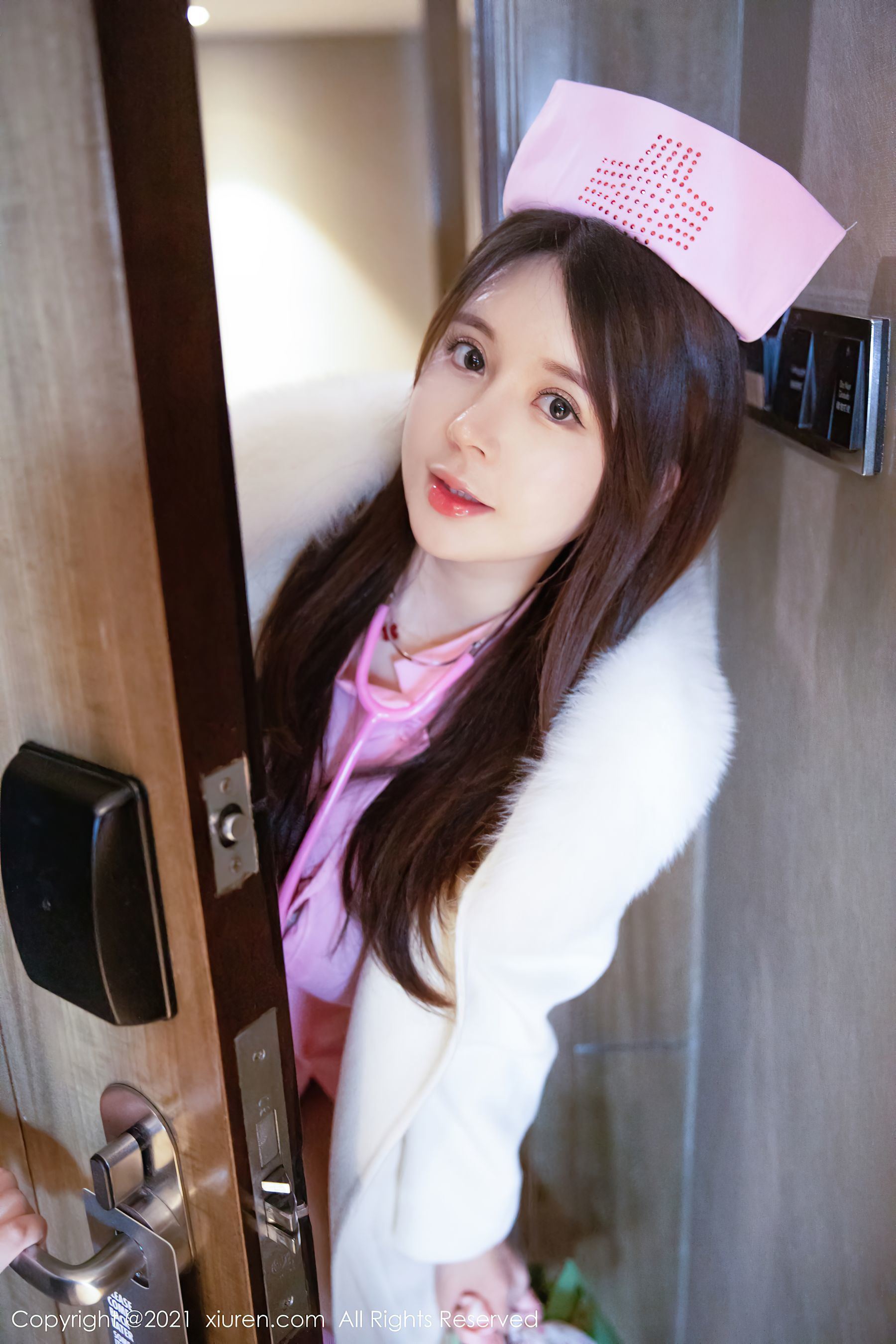 ซิอูเหริน] หมายเลข 3143 ไน้ยฺอู๋เหมยเมย