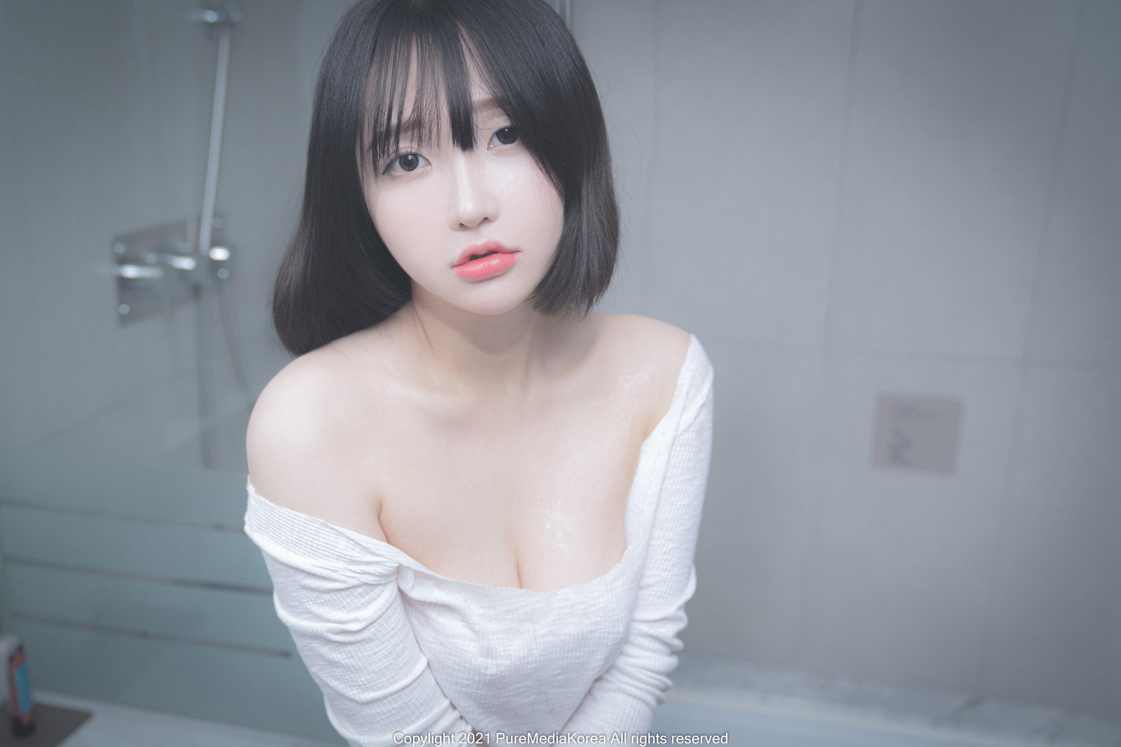 Pure Media Tập 070: Son Ye-Eun 72P