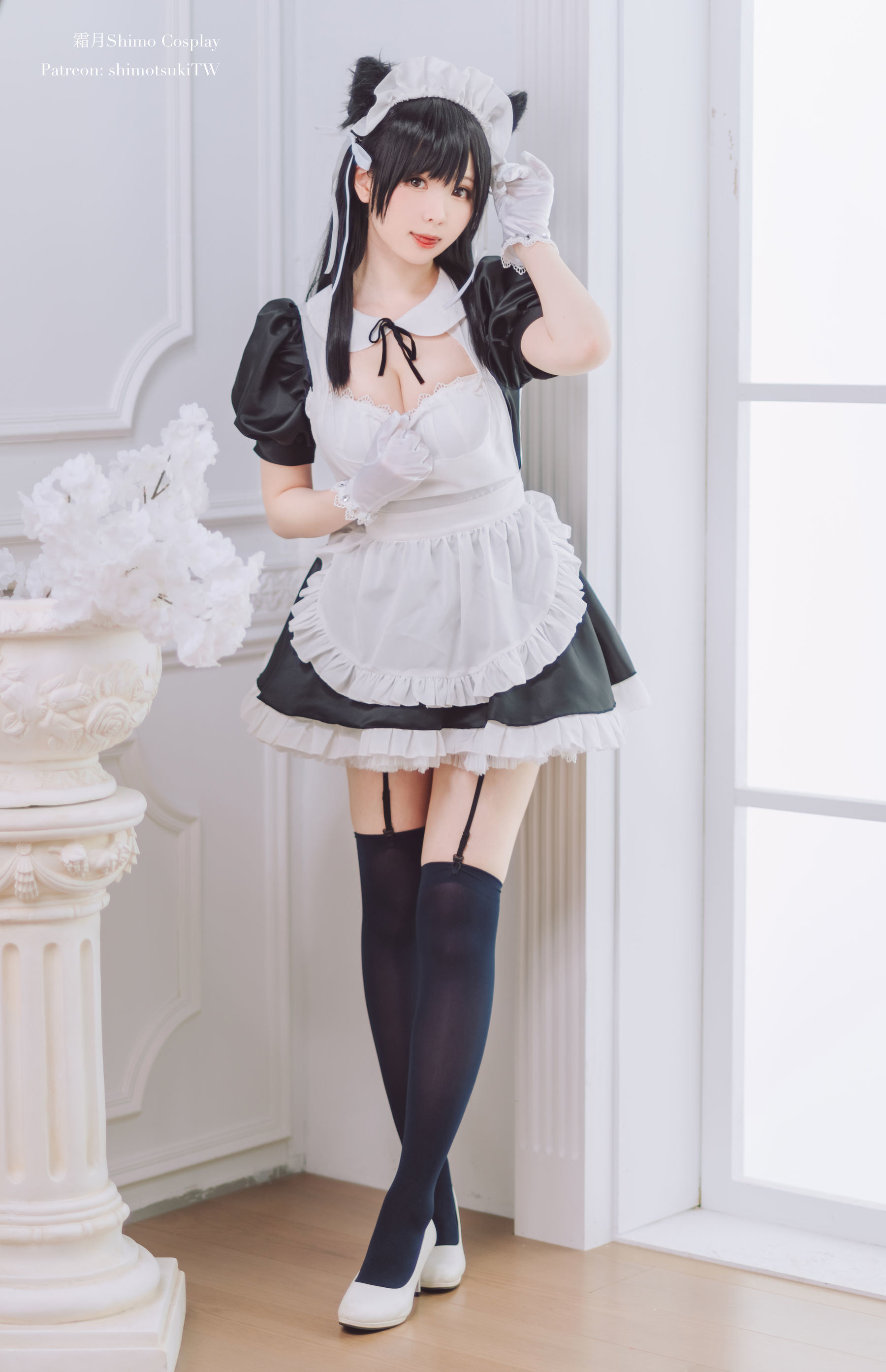 Cosplay Welfare] Weibo girl Frost Moon Shimo - Atago Maid