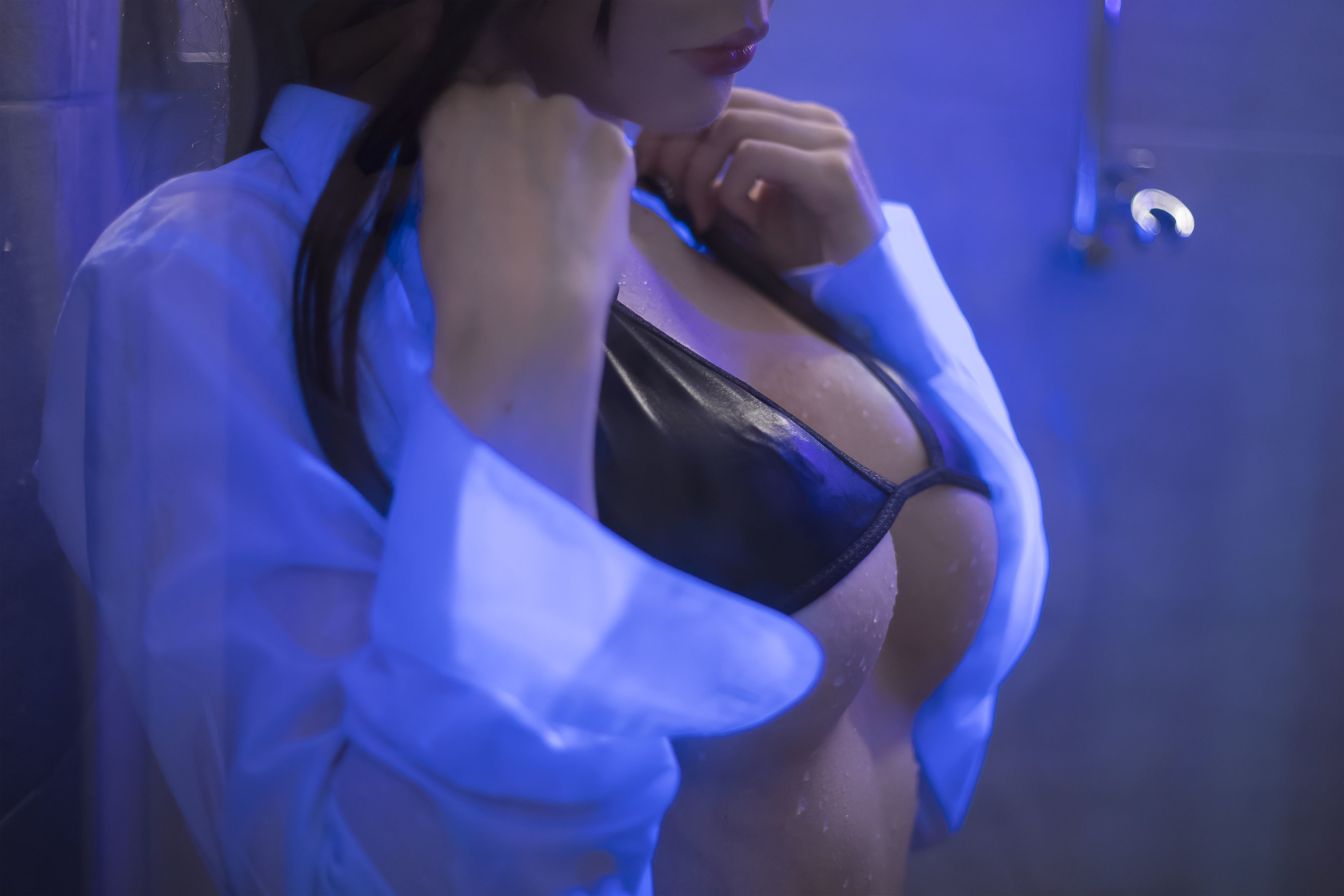 [COS福利] 国外美女SayaTheFox - 浴室诱惑