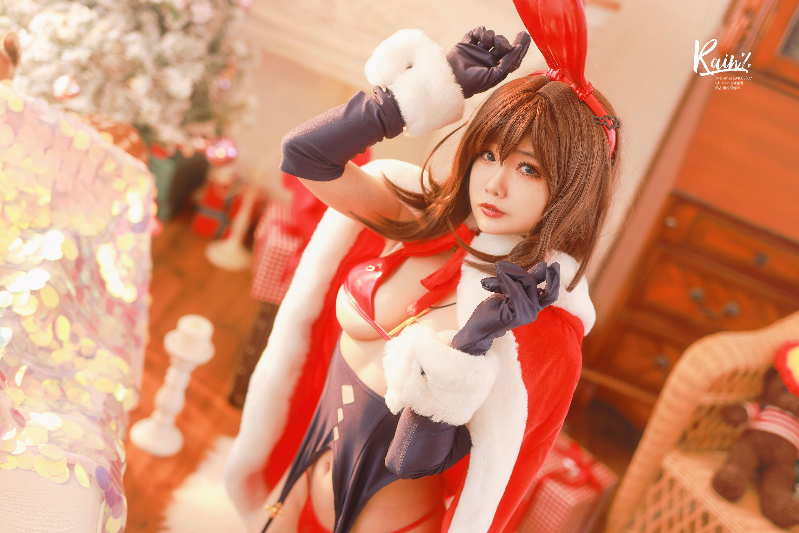 Internet Celebrity Cosplayer Photobook] Anime Blogger Rainight Xiao Yu - Christmas Rabbit