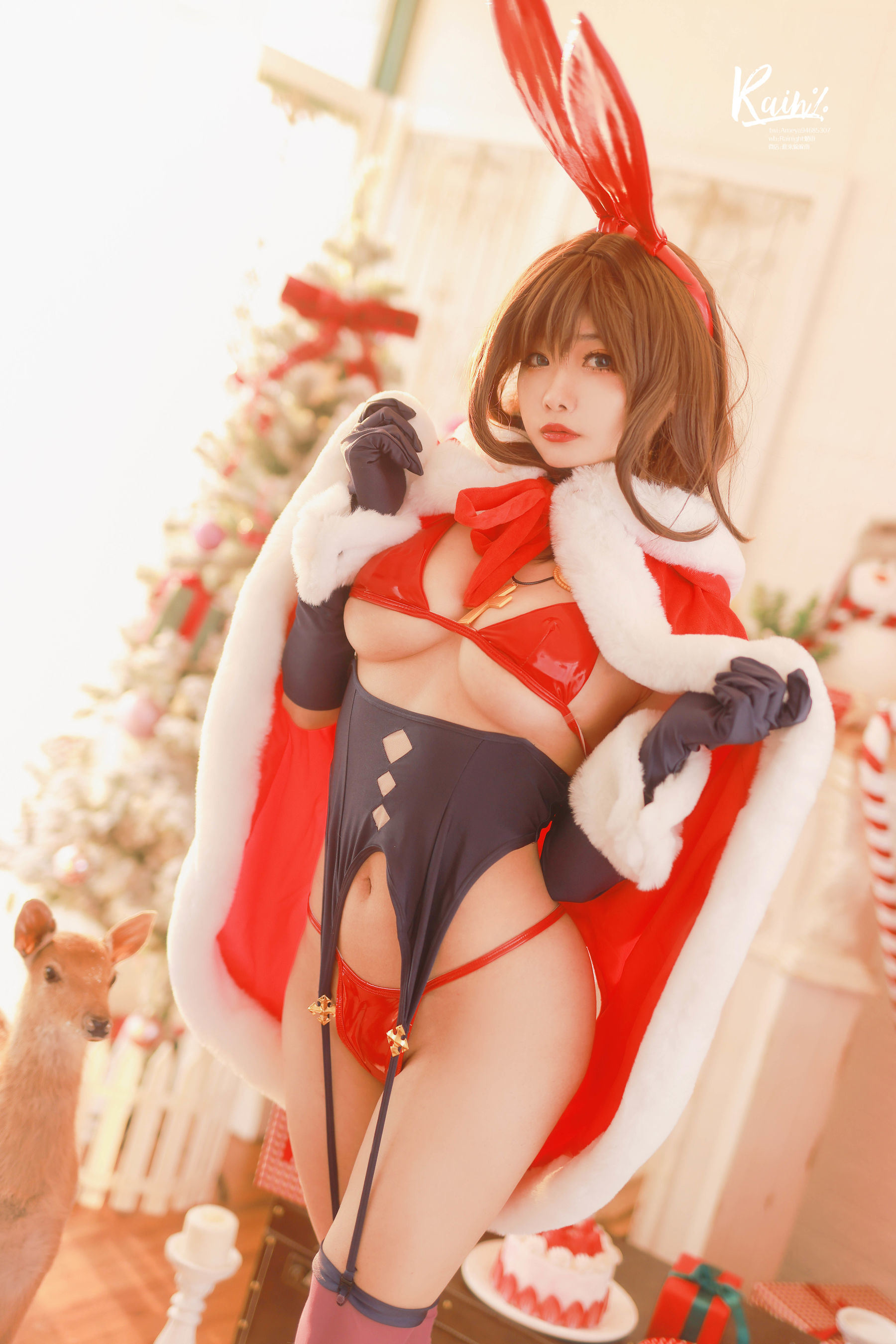 Internet Celebrity Cosplayer Photobook] Anime Blogger Rainight Xiao Yu - Christmas Rabbit