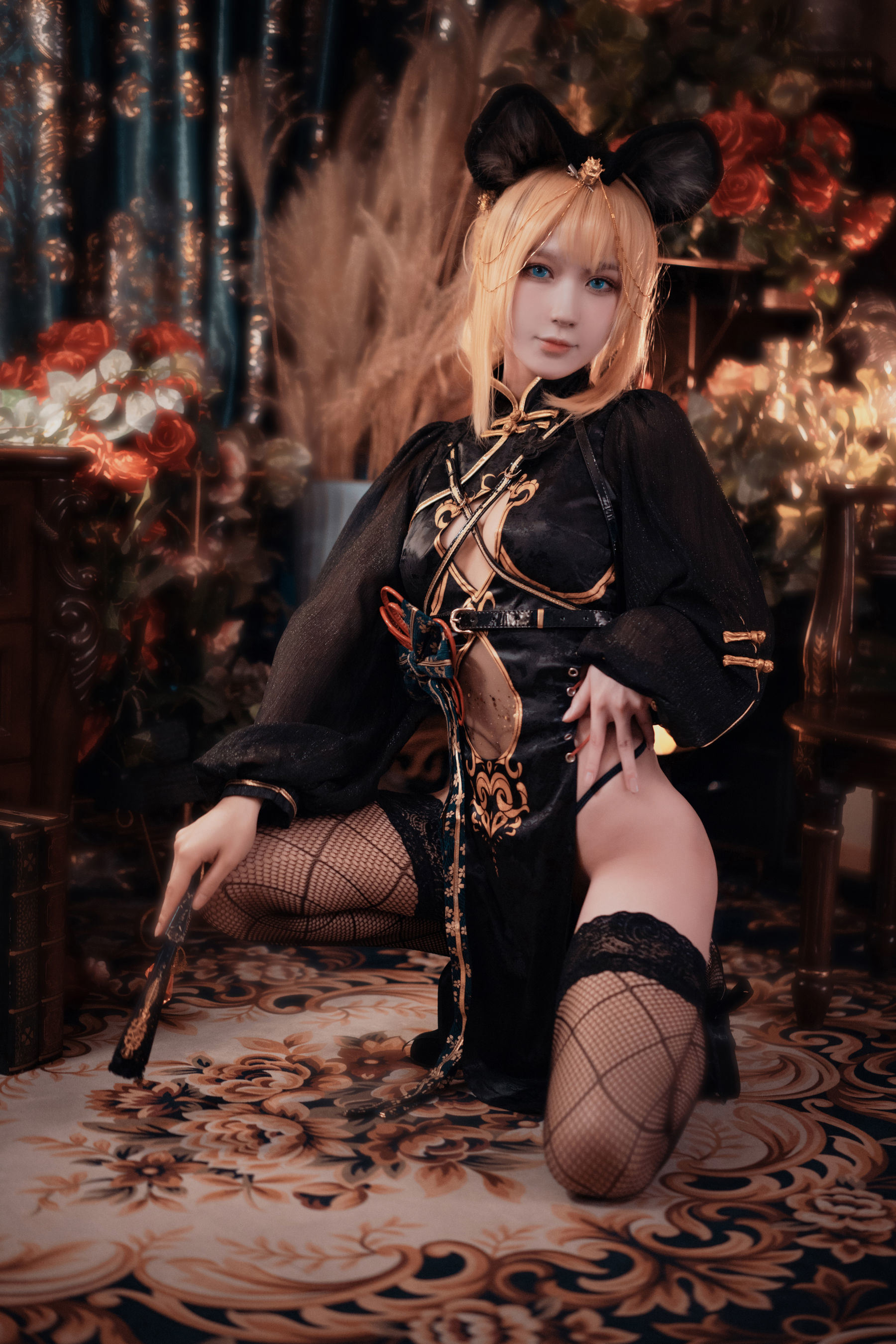 [网红COSER写真] 动漫博主阿包也是兔娘 - 只属于你旗袍