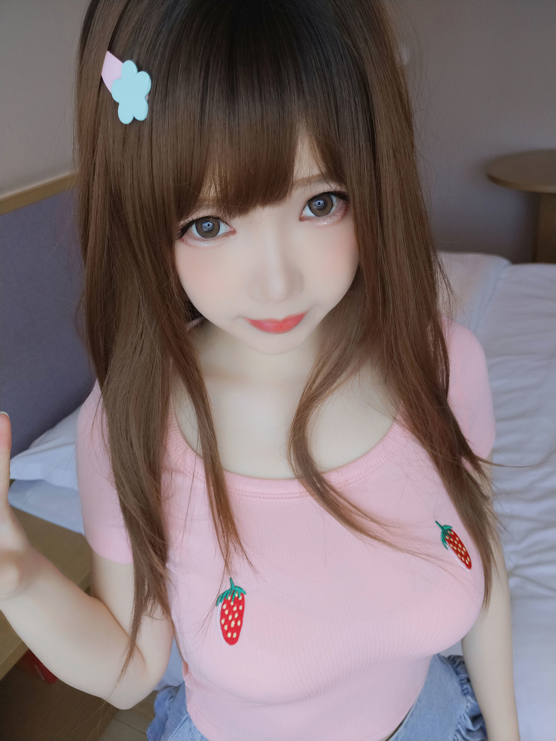 เน็ตไอดอลคอสเพลย์เยอร์โฟโต้บุ๊ค] อนิเมะบล็อกเกอร์เซวฉิงแอสตรา - สาวน้อยชุดกระโปรงสั้น