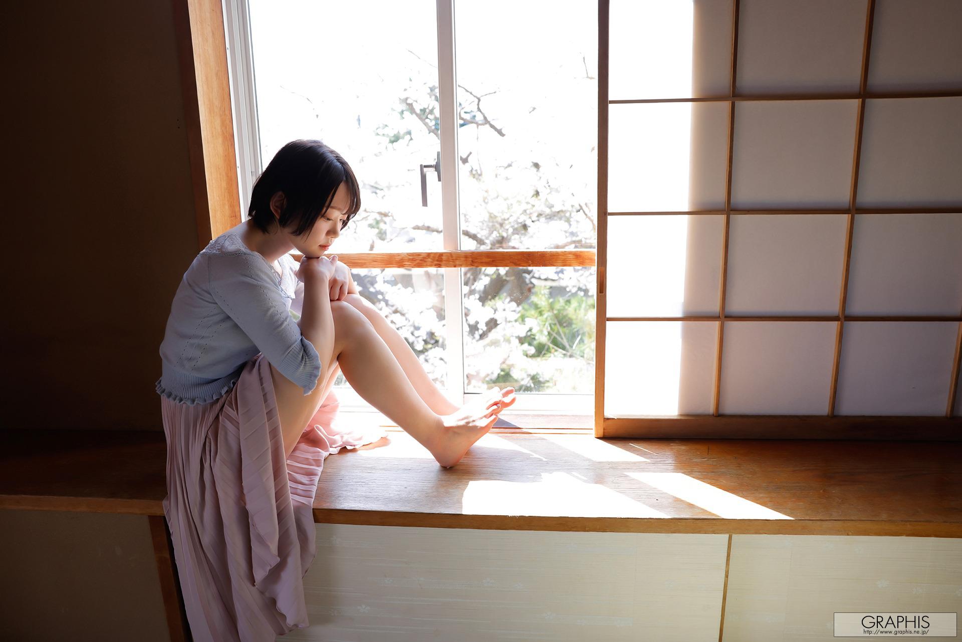 [Graphis] Gals – Yura Kano 架乃ゆら Hi-Color 121P
