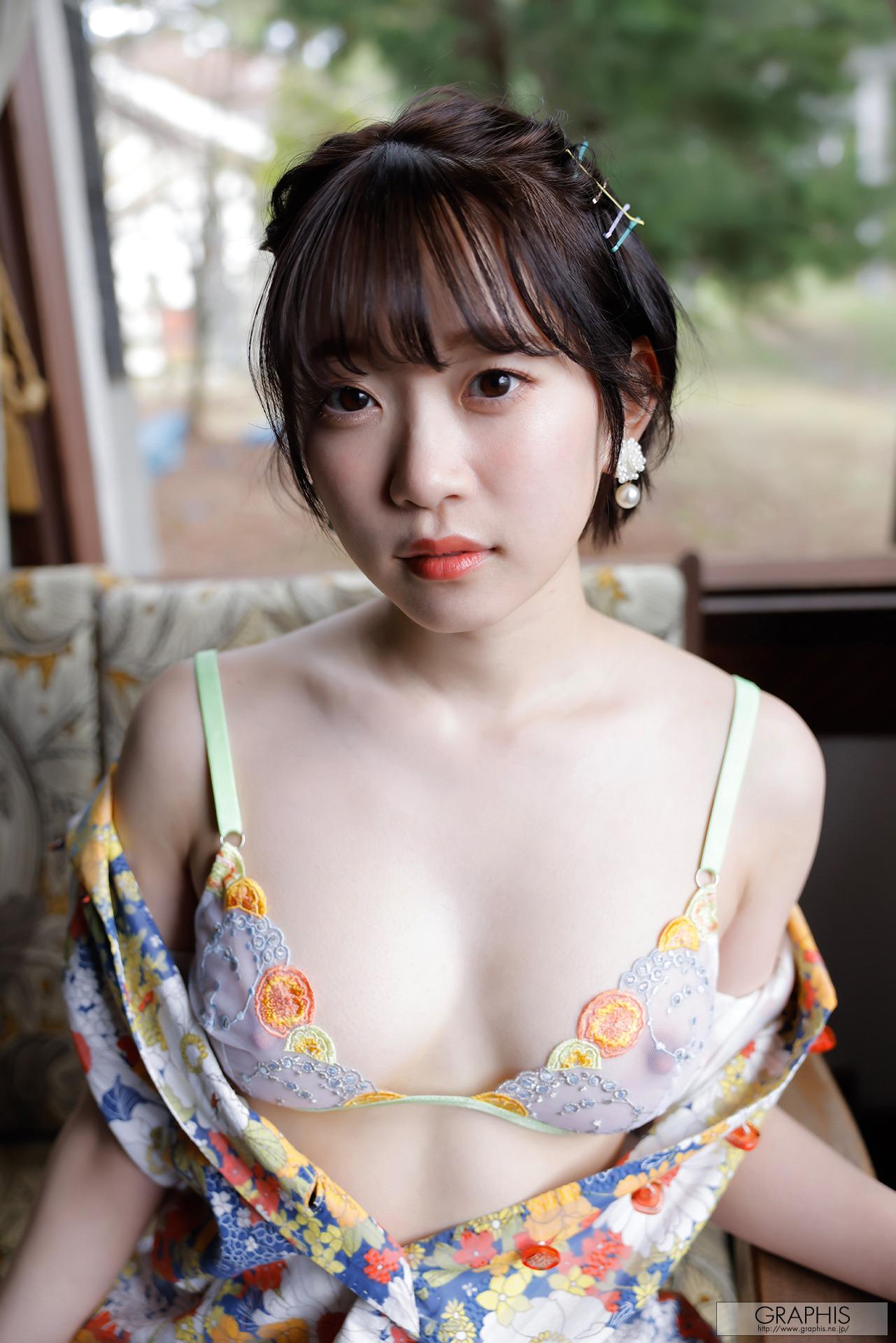 [Graphis] Gals – Yura Kano 架乃ゆら Hi-Color 121P