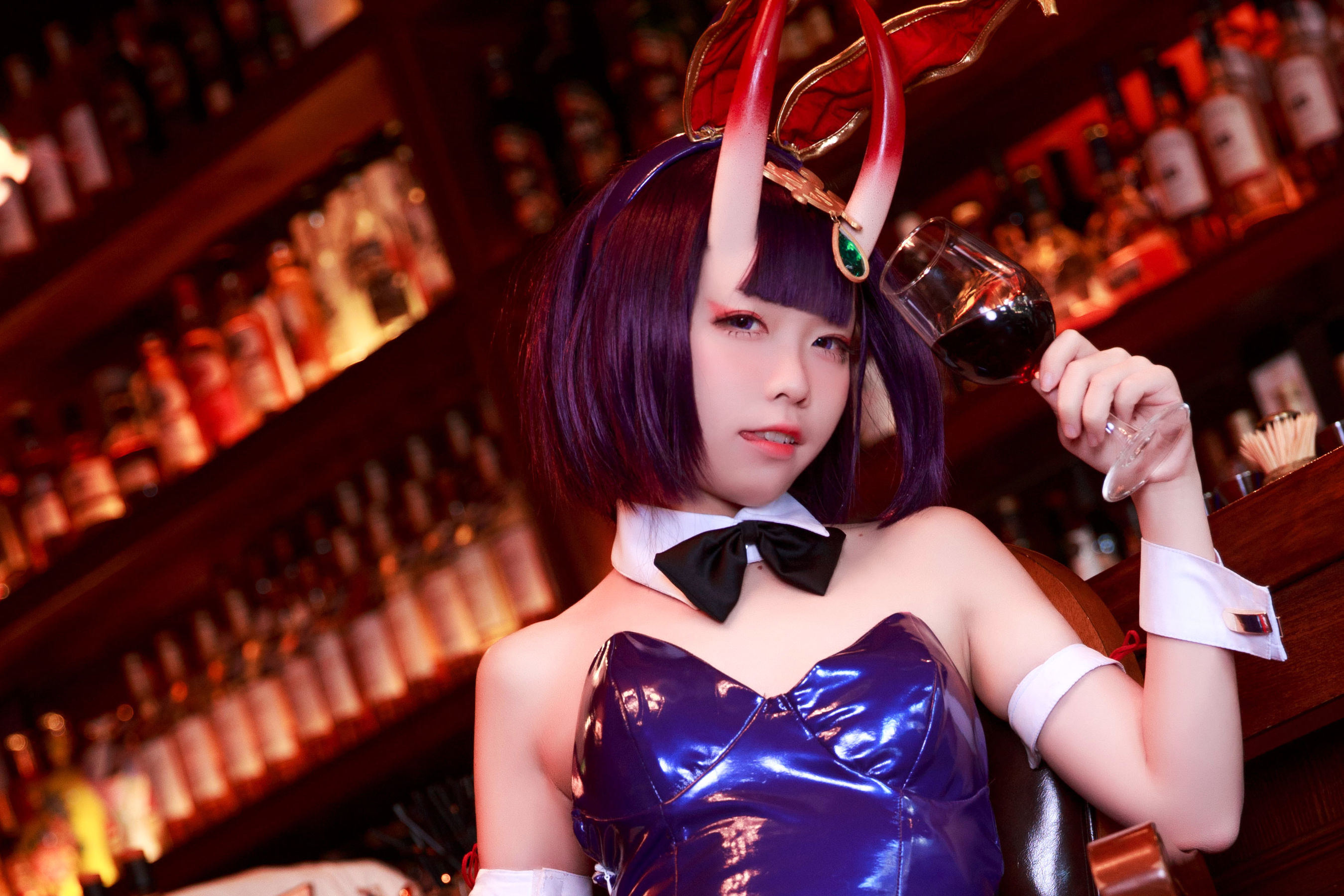 Internet Celebrity COSER Photobook] Anime Blogger G44 Will Not Be Injured - Shuten Bunny Girl