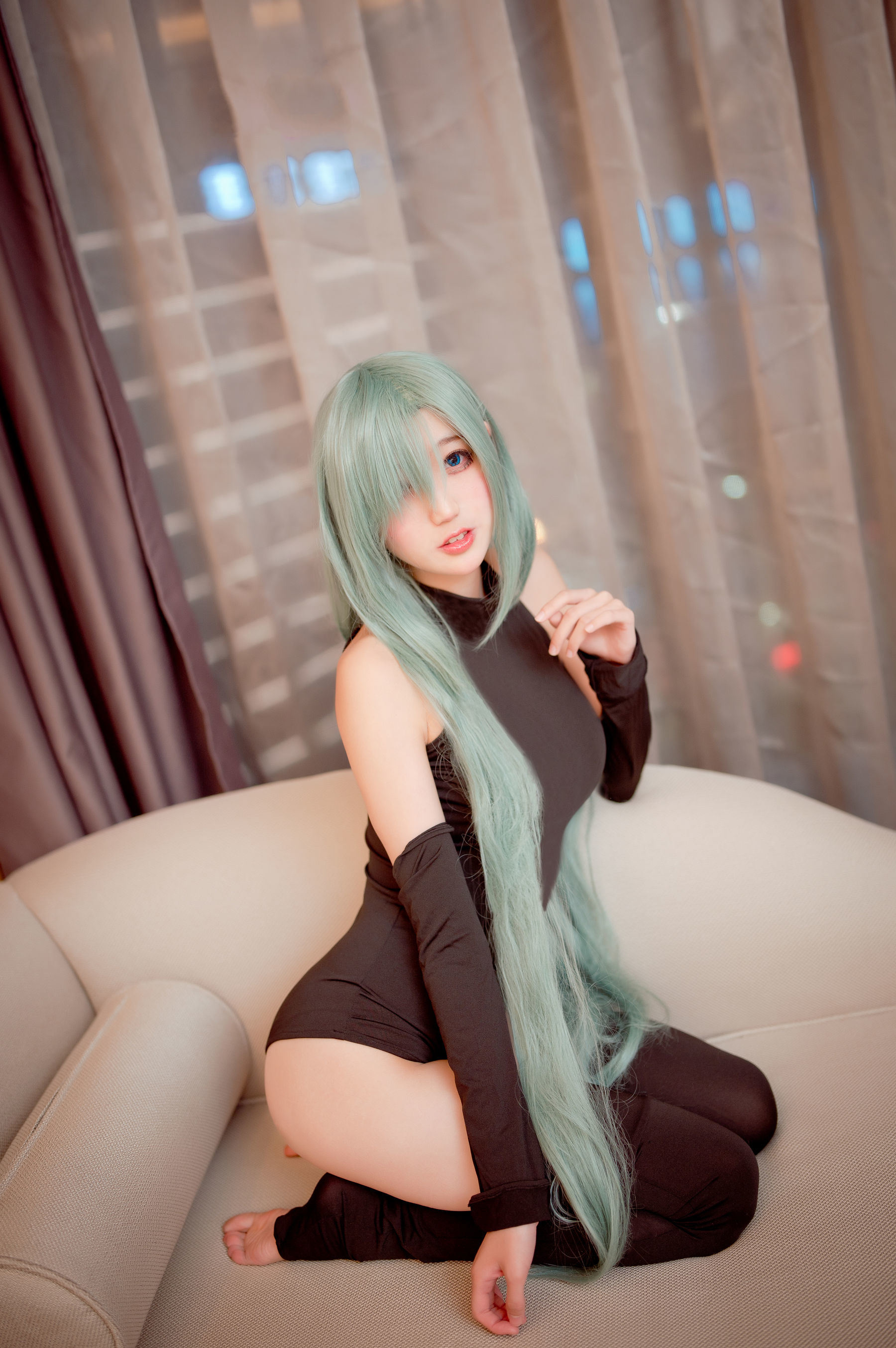 [网红COSER写真] 周叽是可爱兔兔 - 伊丽莎白连体衣