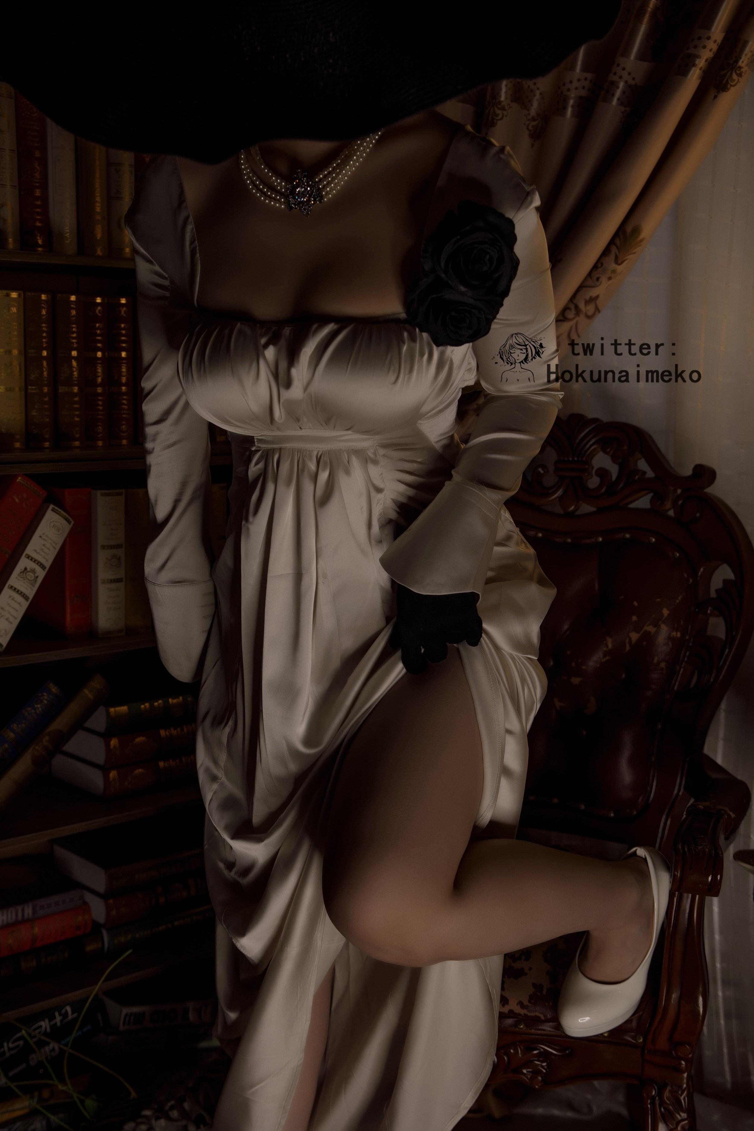 Hokunaimeko 北乃芽子 - Alcina Dimitrescu 70P