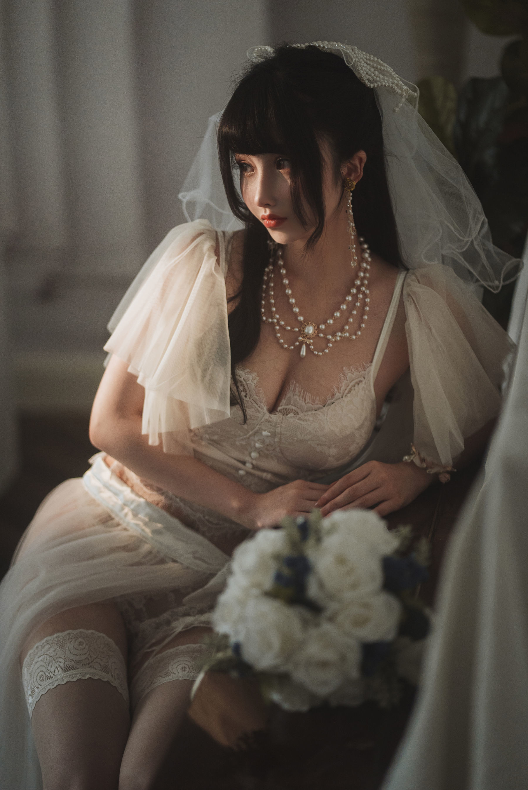 [网红COSER写真] COS福利rioko凉凉子 - 透明婚纱