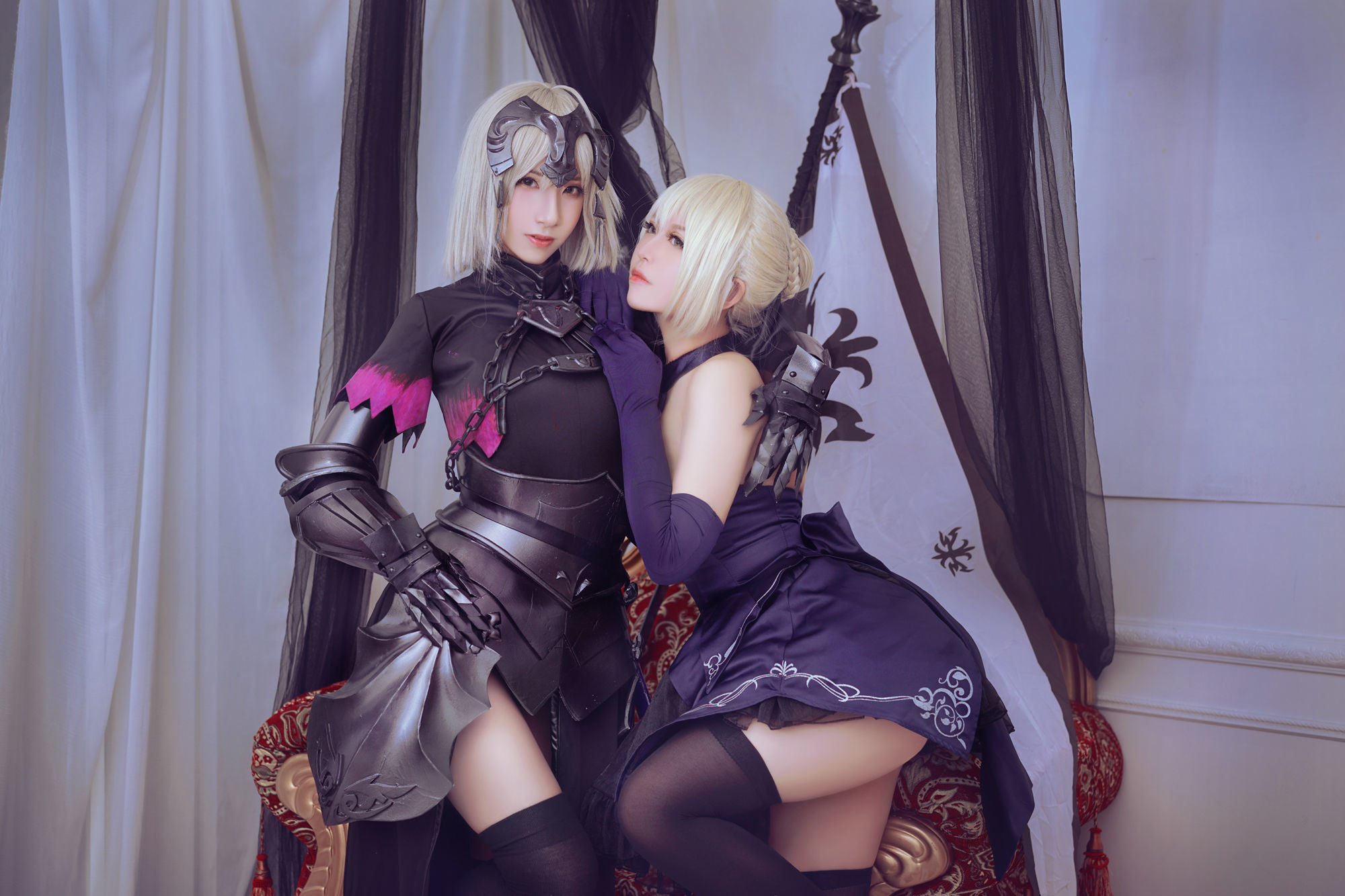 [网红COSER写真] 半半子&索索sophia - 黑贞1