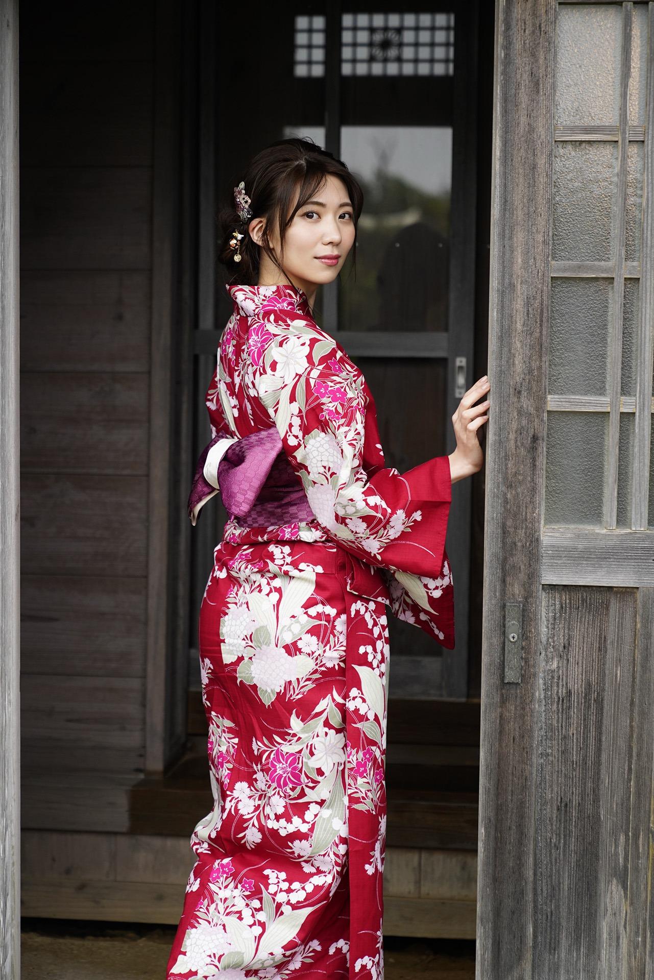 山岸逢花 抱いて… 花と逢ｰ最終章ｰ アサ芸SEXY 62P